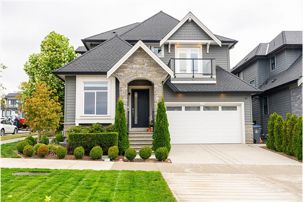 16703 17A AVENUE, Surrey