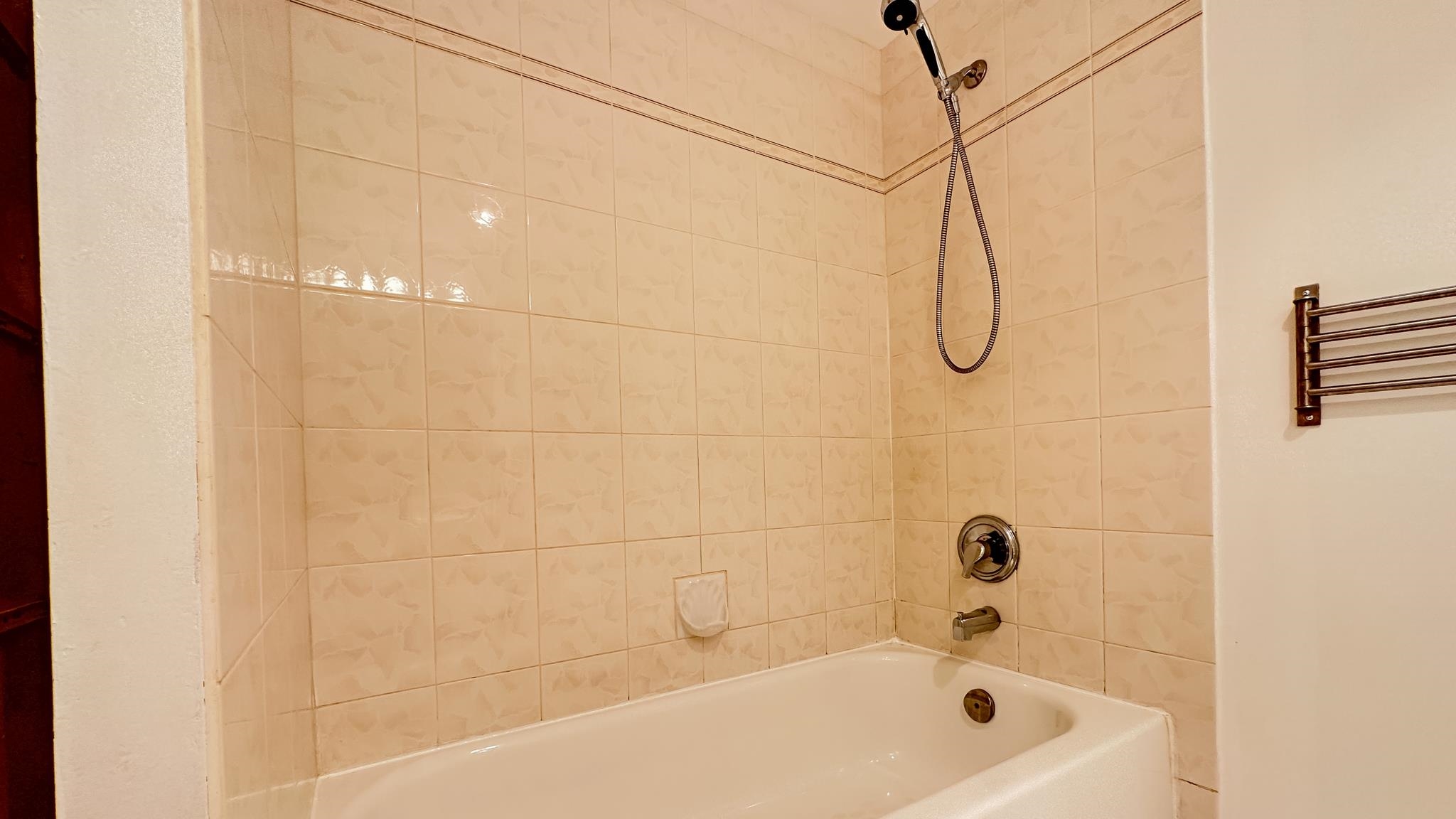 111 3131 MAIN STREET, #111