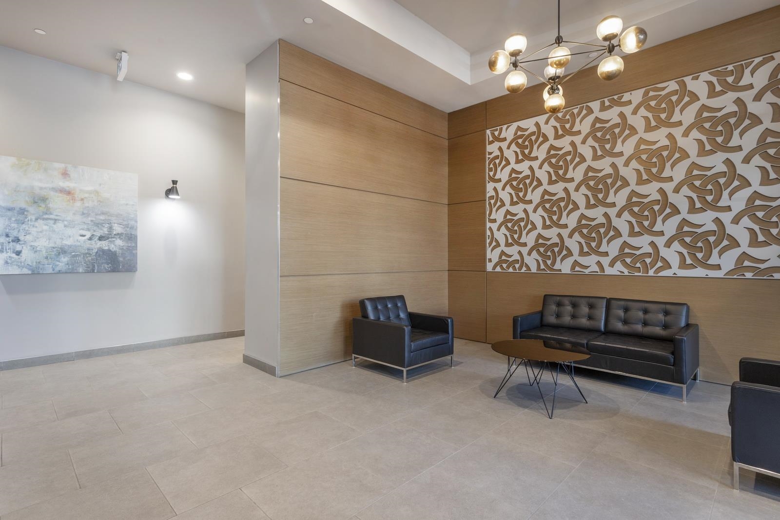 209 238 W BROADWAY, #209