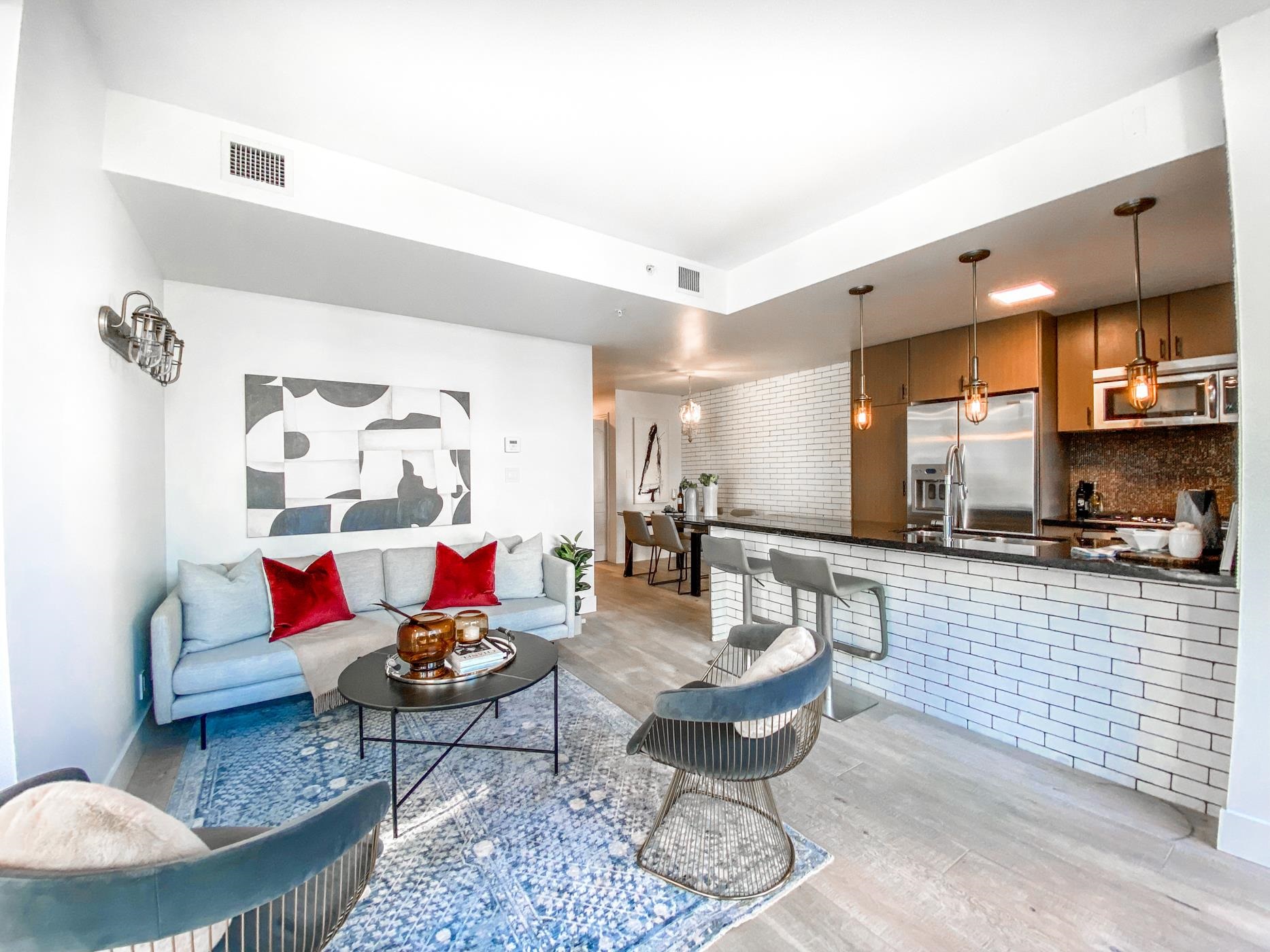 606 1211 MELVILLE STREET, #606