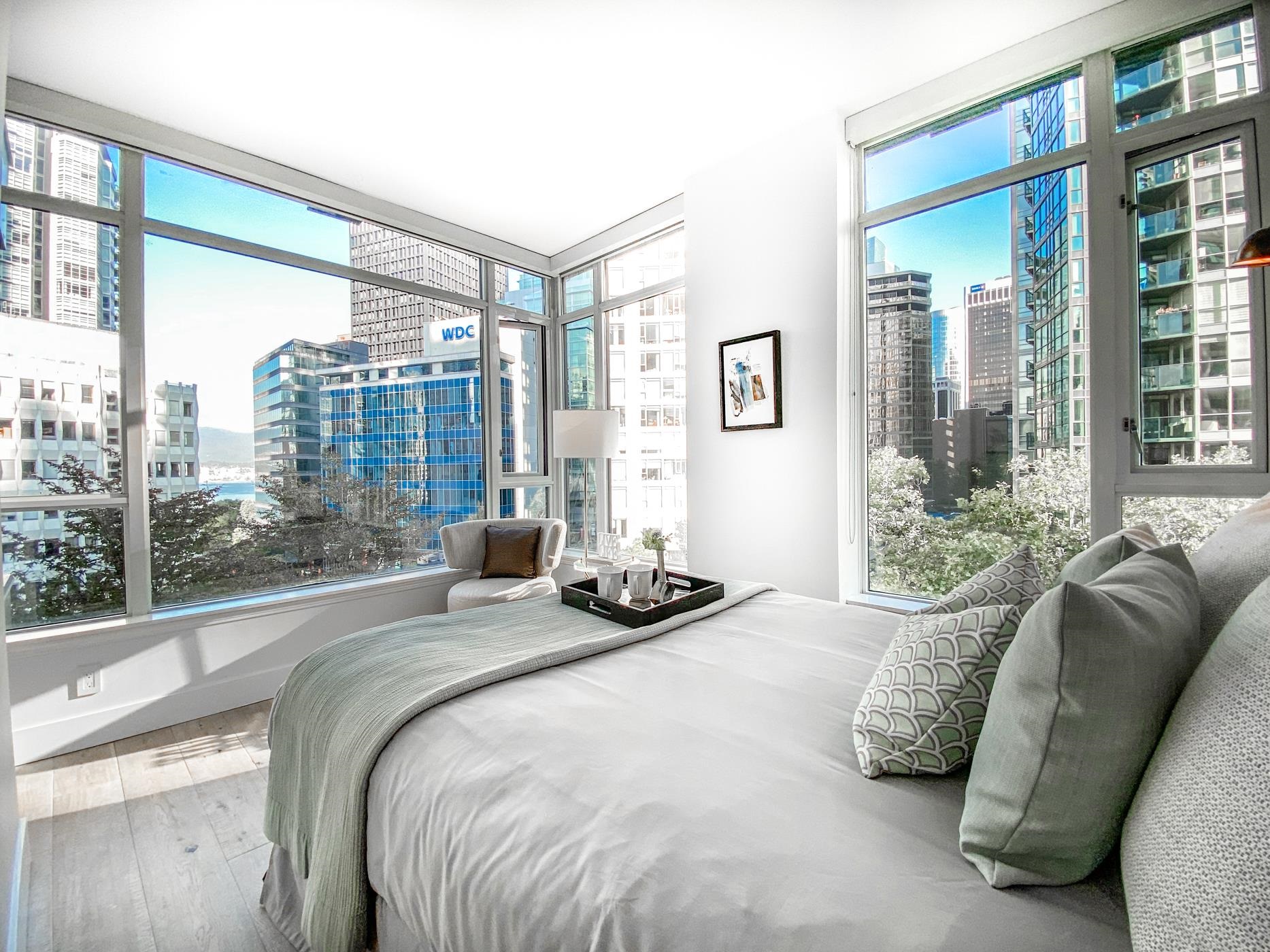 606 1211 MELVILLE STREET, #606