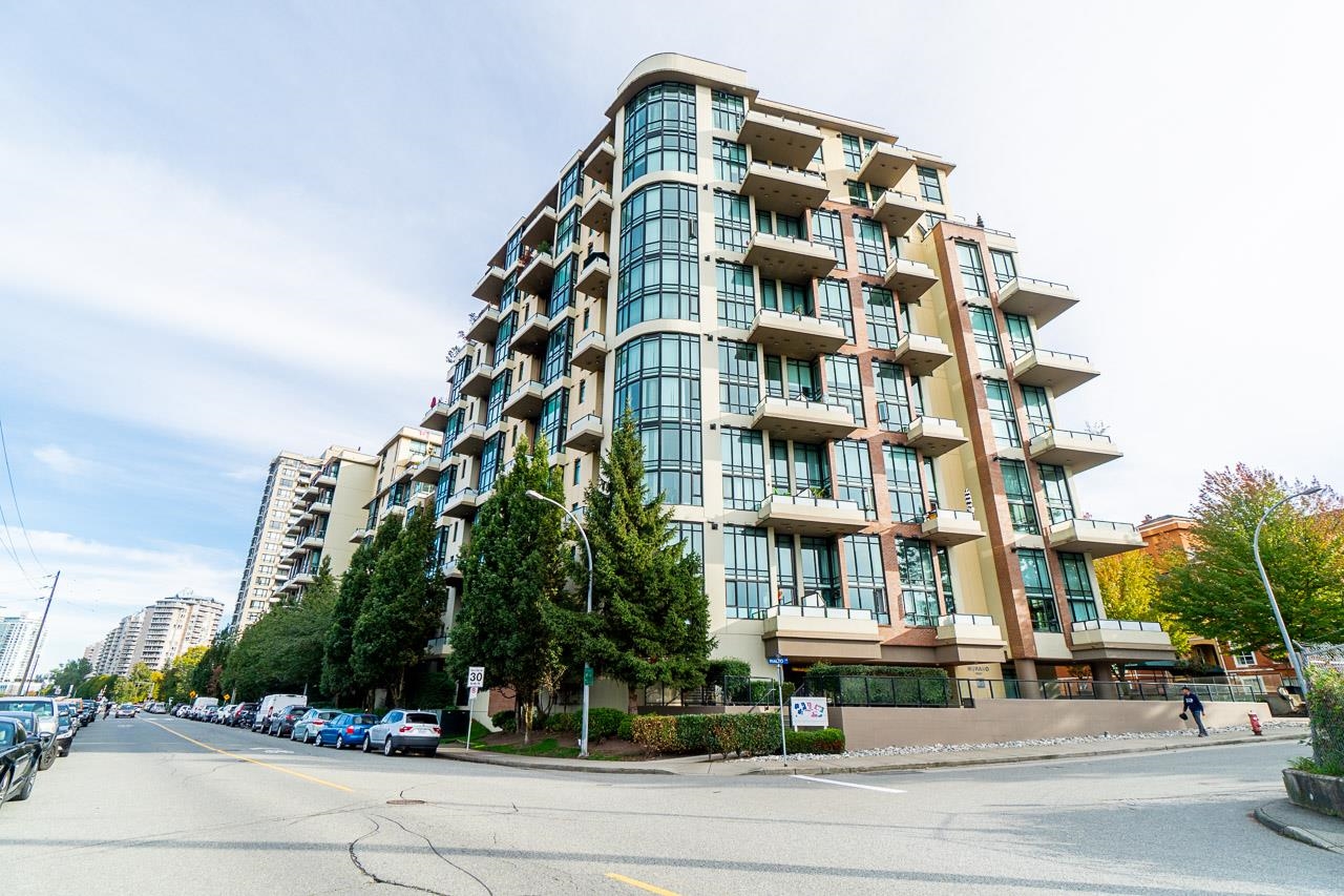 110 7 RIALTO COURT, #110
