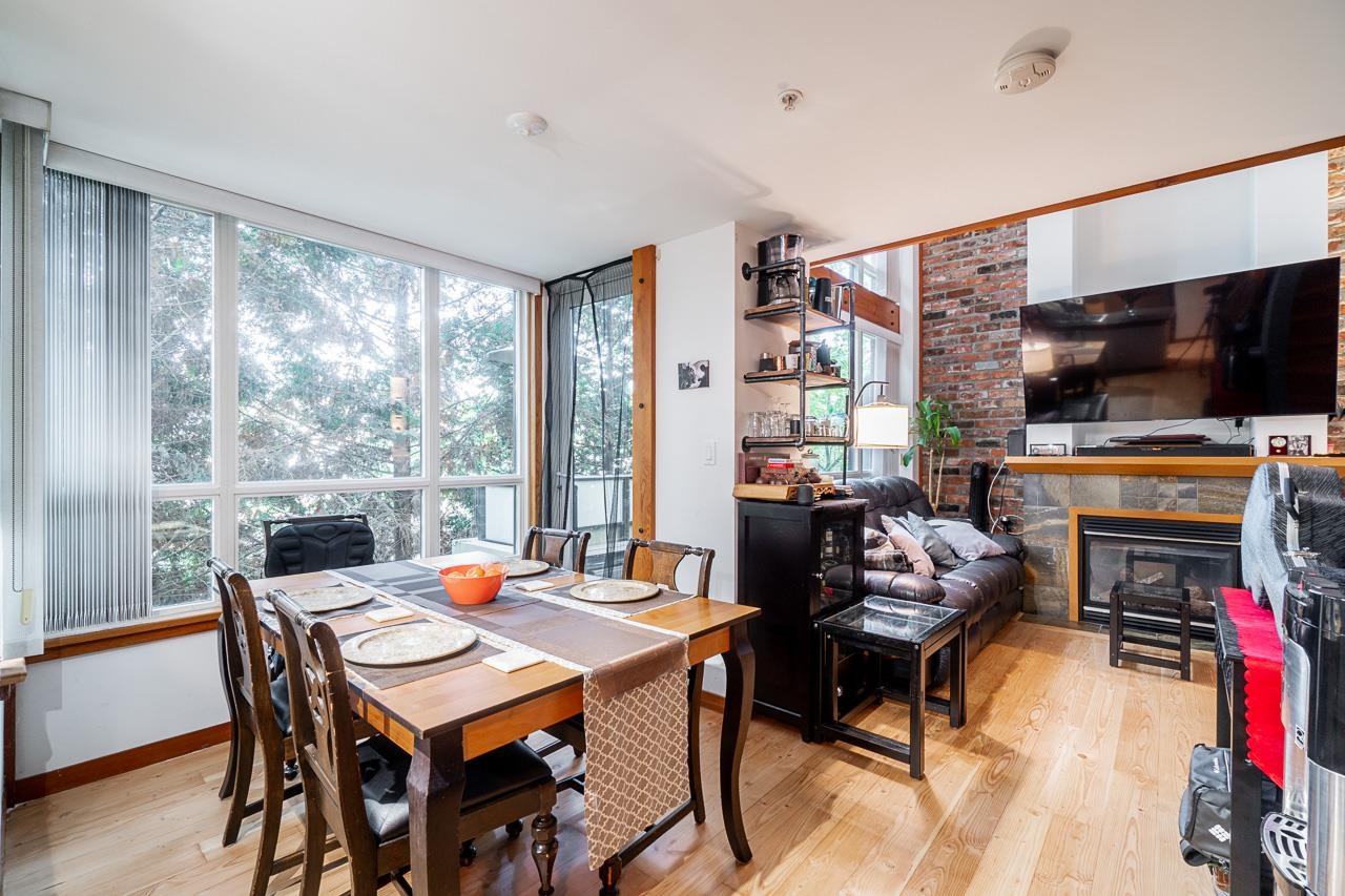 110 7 RIALTO COURT, #110