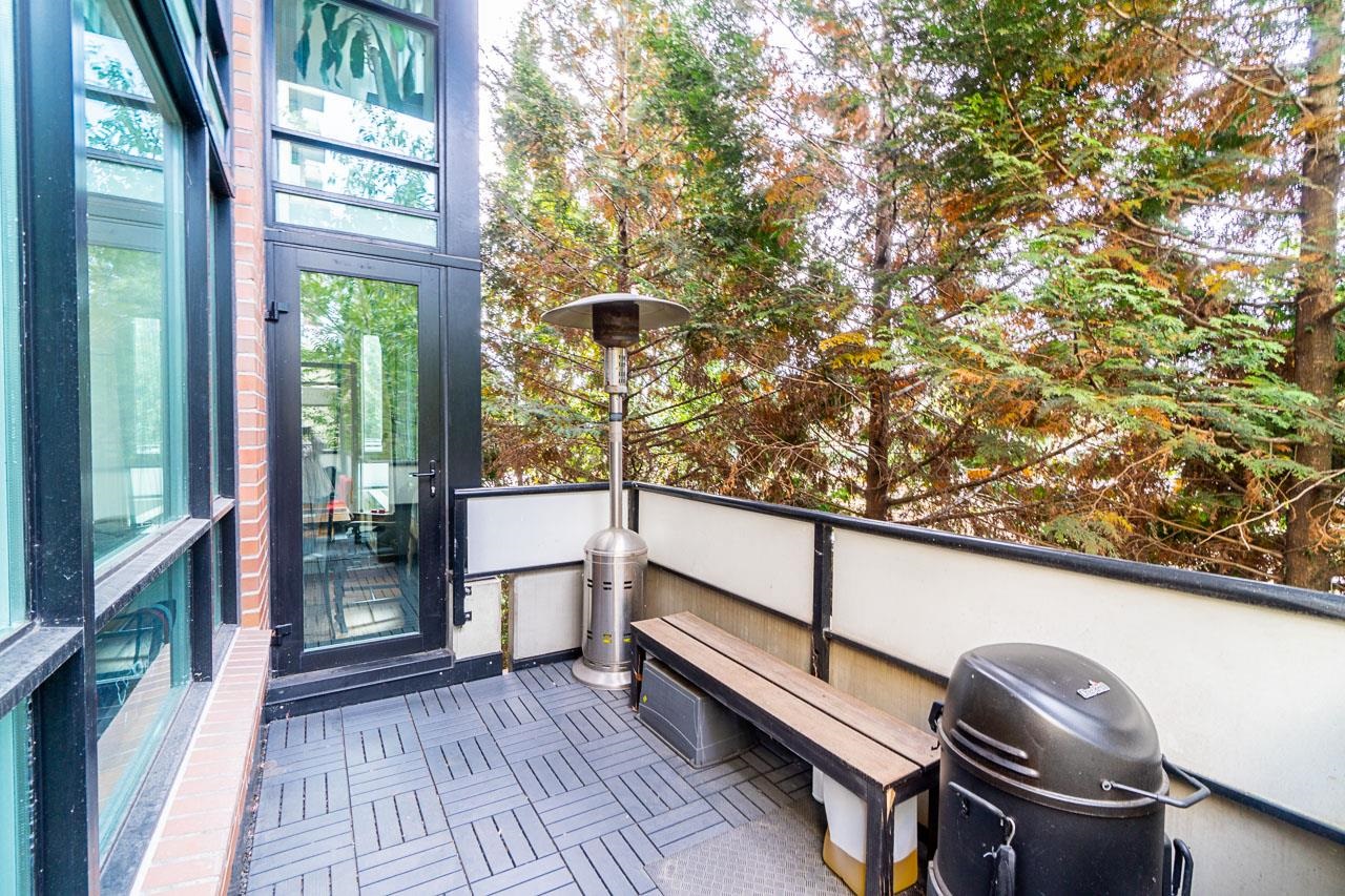 110 7 RIALTO COURT, #110