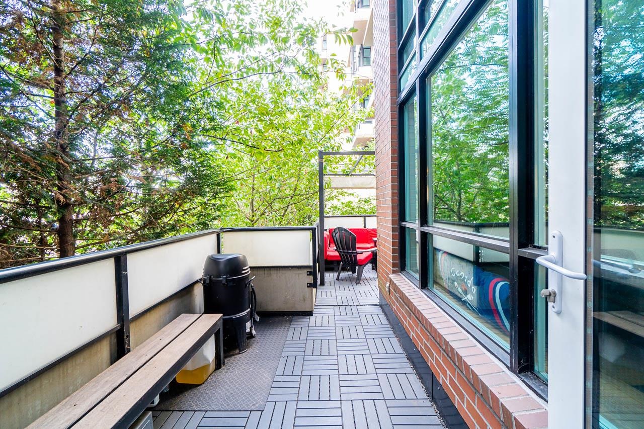 110 7 RIALTO COURT, #110