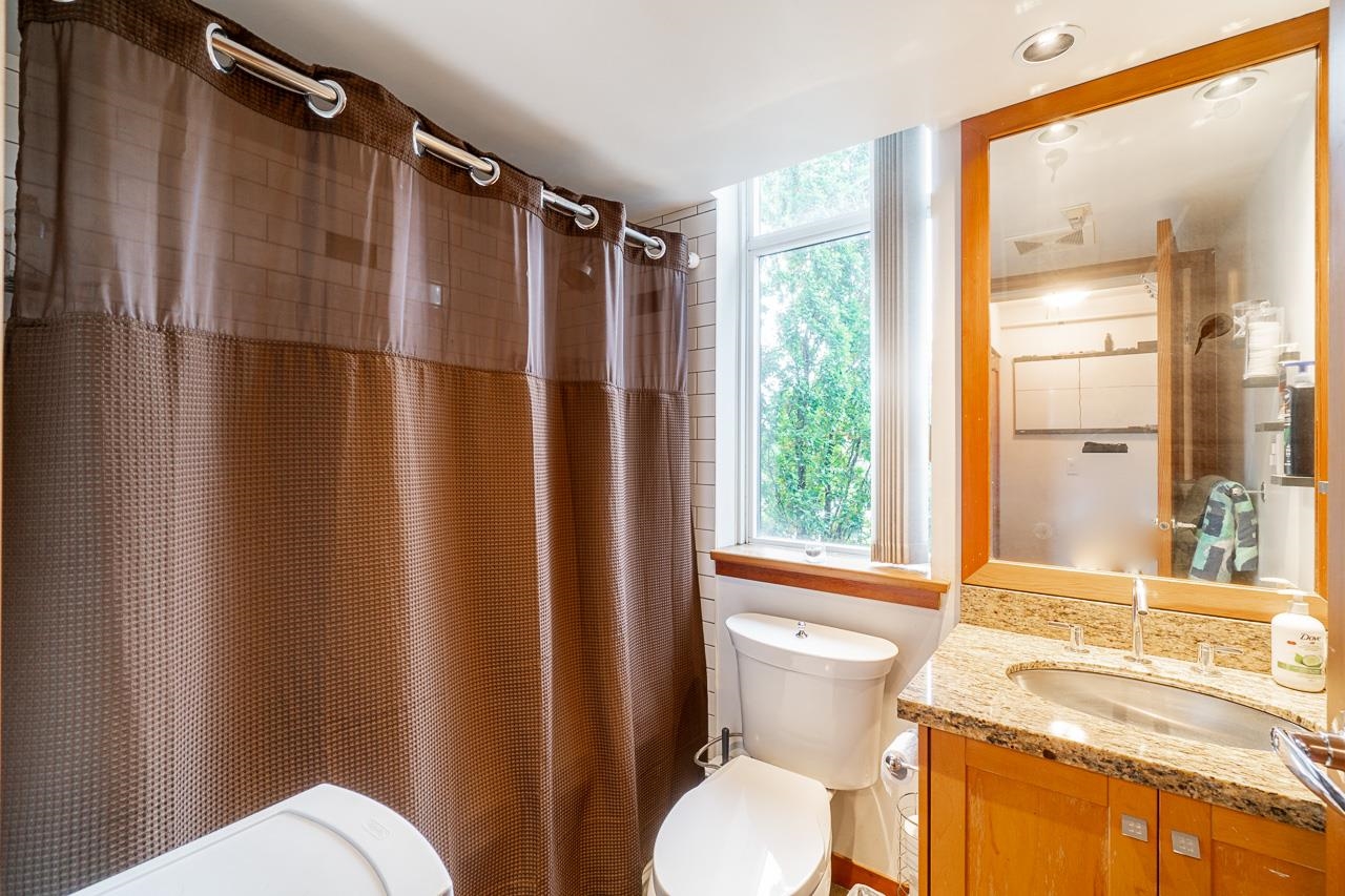 110 7 RIALTO COURT, #110