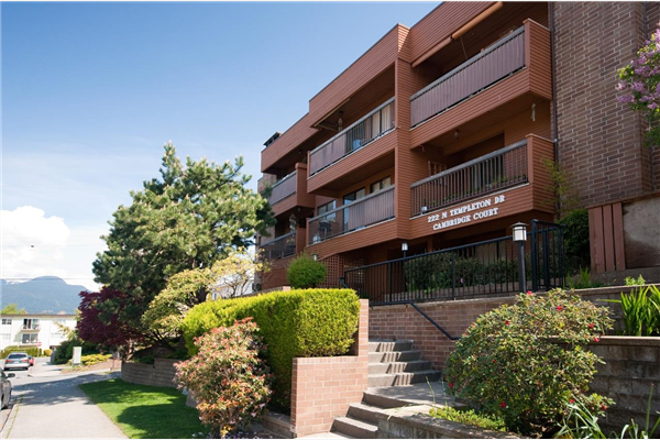 209 222 N TEMPLETON DRIVE, Vancouver