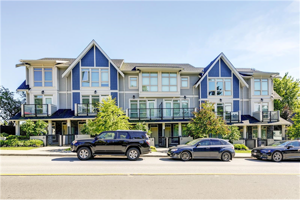 6 115 W QUEEN ROAD, North Vancouver