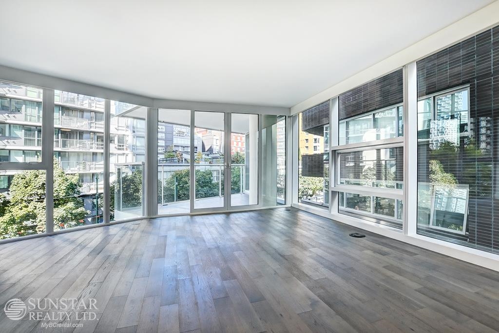 402 499 PACIFIC STREET, #402