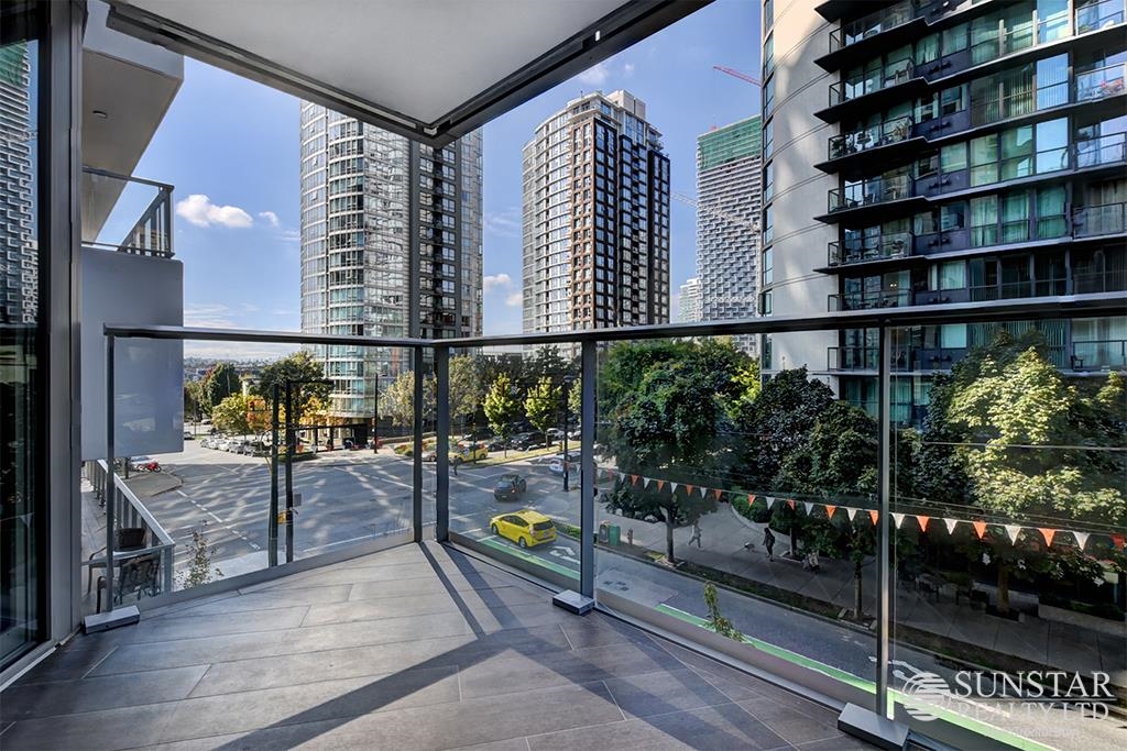 402 499 PACIFIC STREET, #402