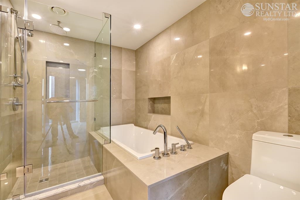 402 499 PACIFIC STREET, #402