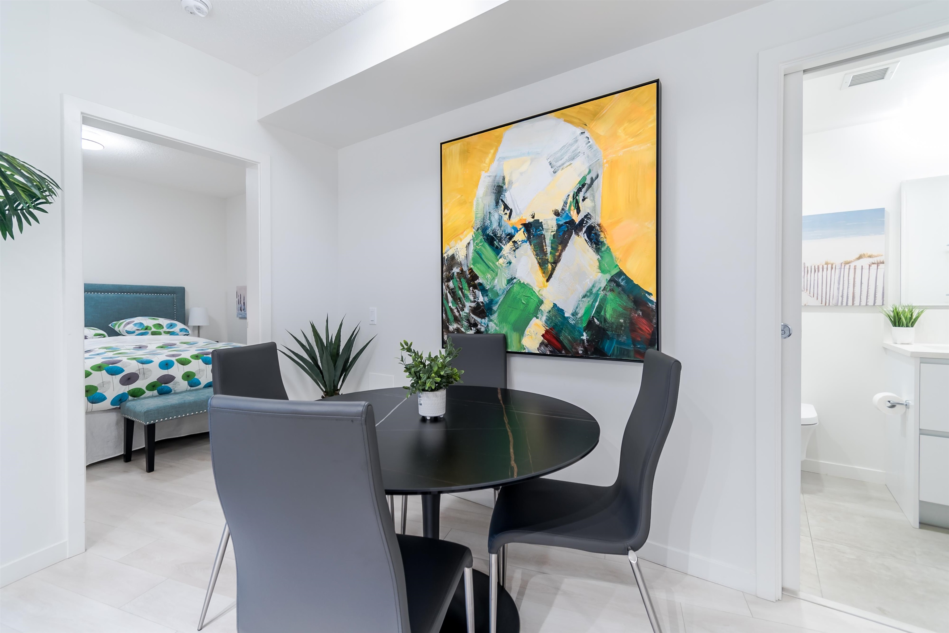 1119 180 E 2ND AVENUE, #1119