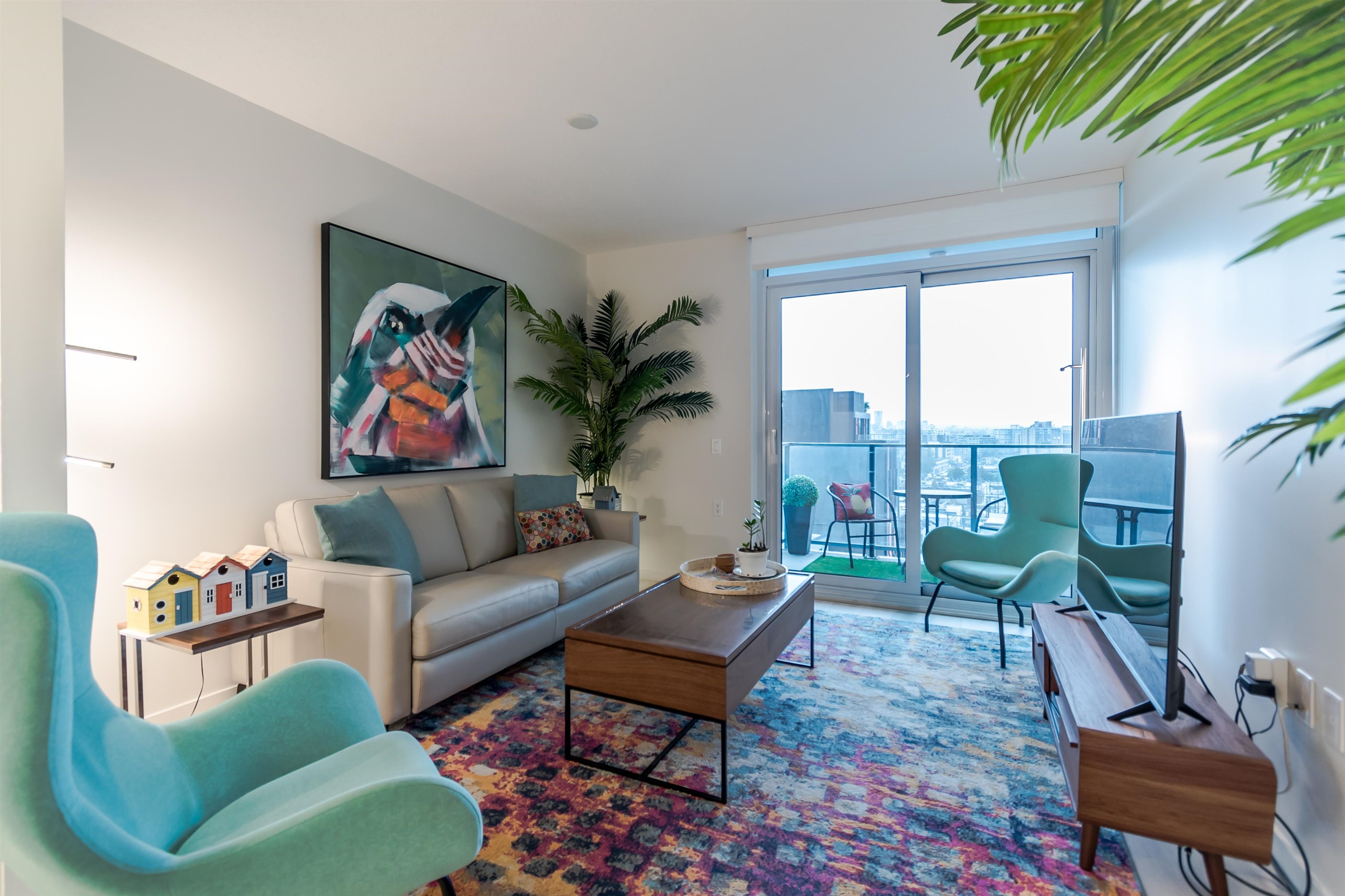 1119 180 E 2ND AVENUE, #1119