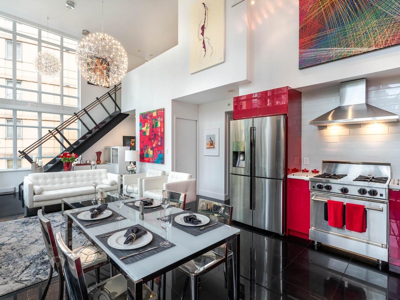 402 988 RICHARDS STREET, #402