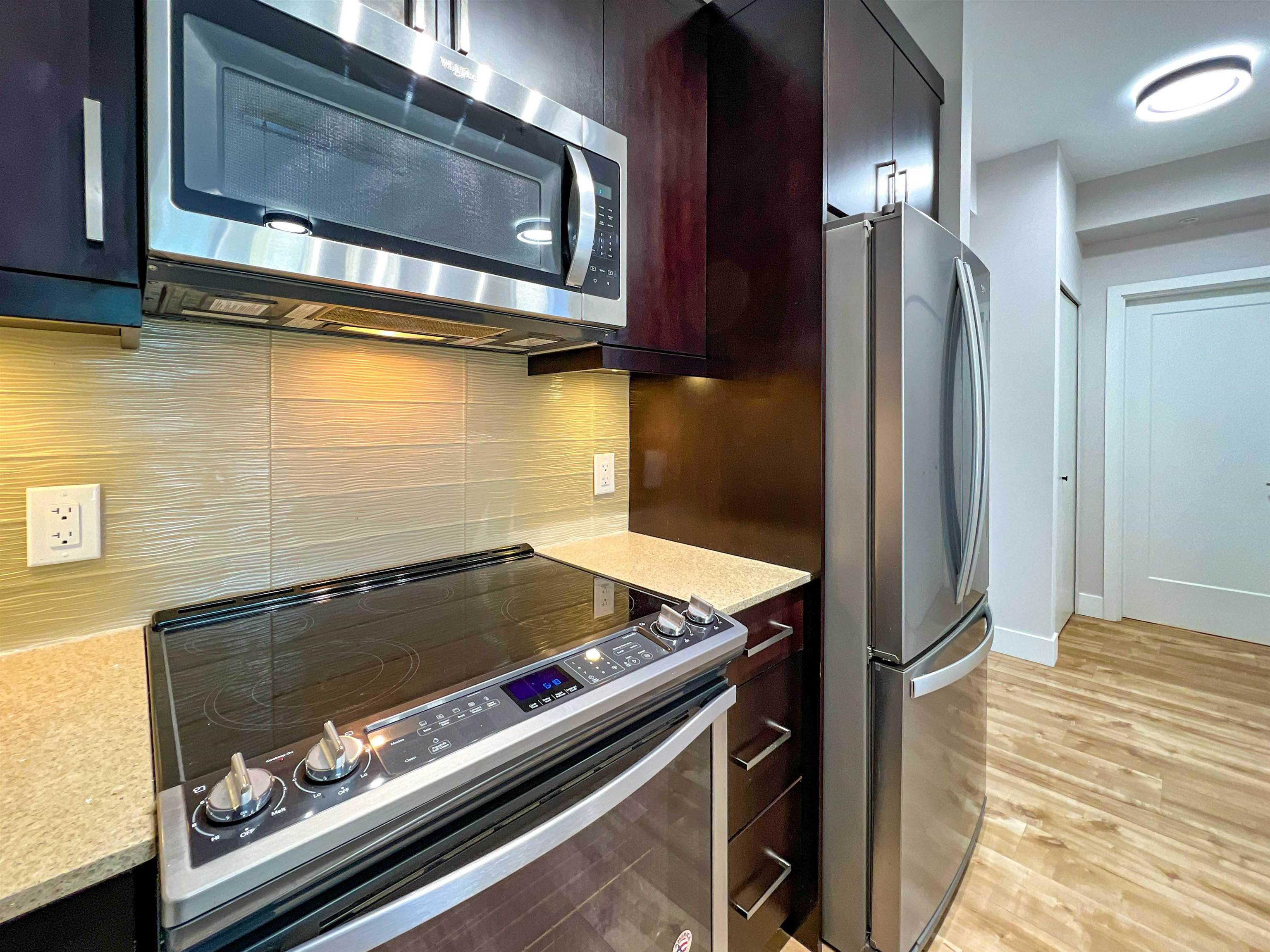 211 9015 120 STREET, #211