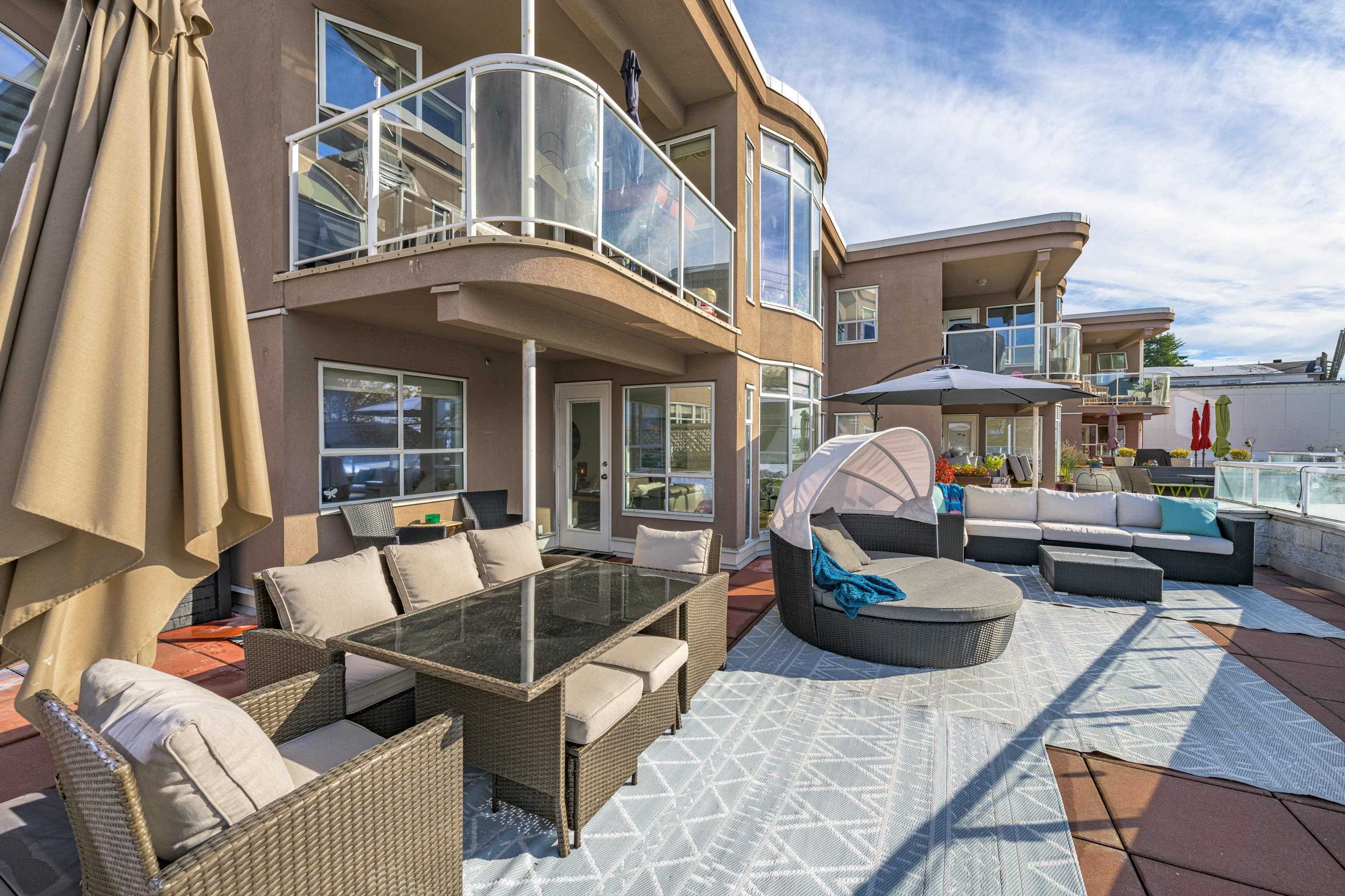 203 14965 MARINE DRIVE, #203