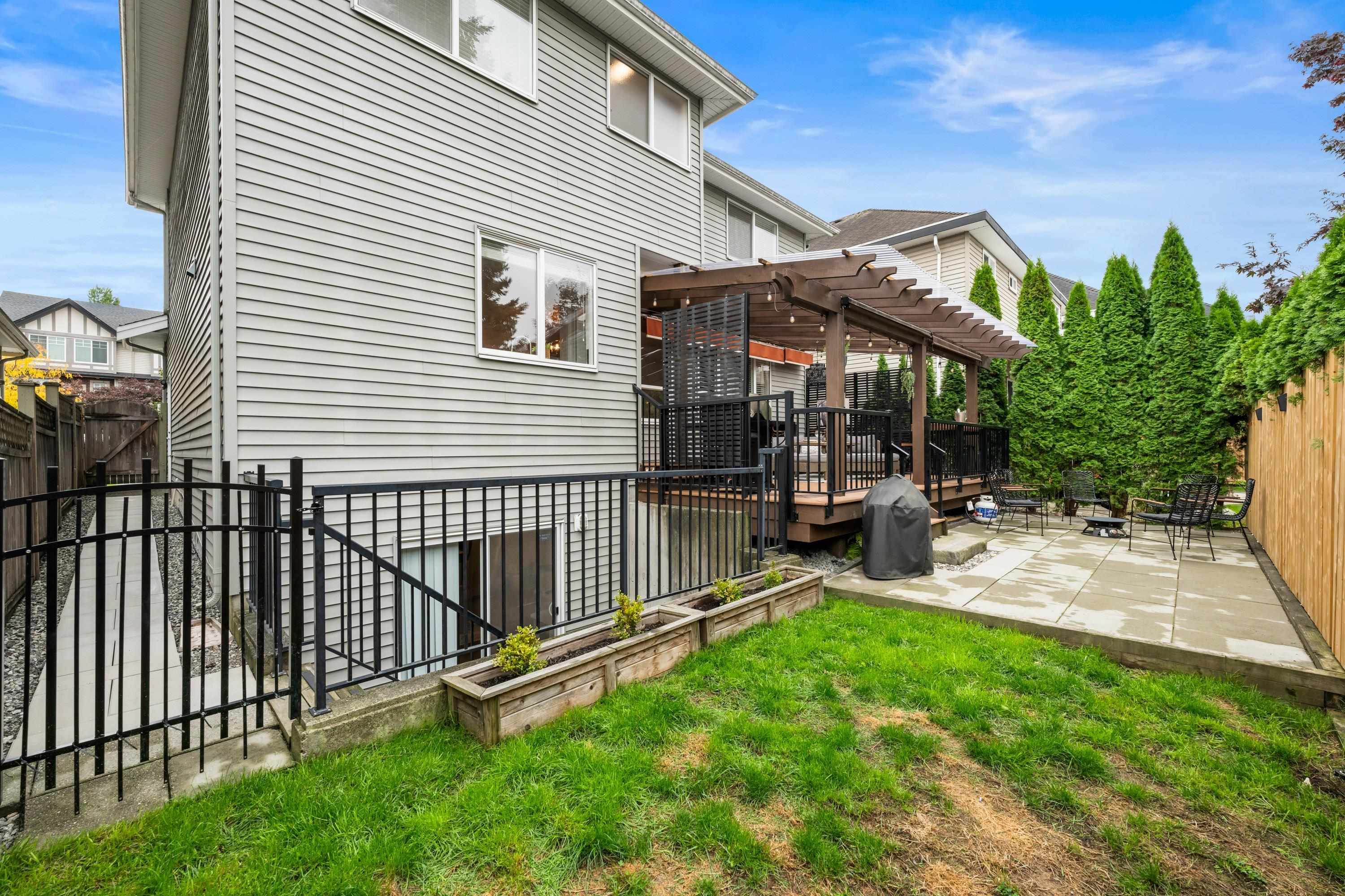 7065 180 STREET