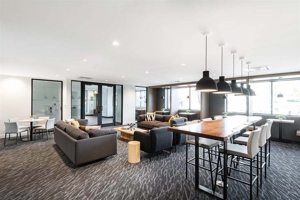 423 3131 MURRAY STREET, #423