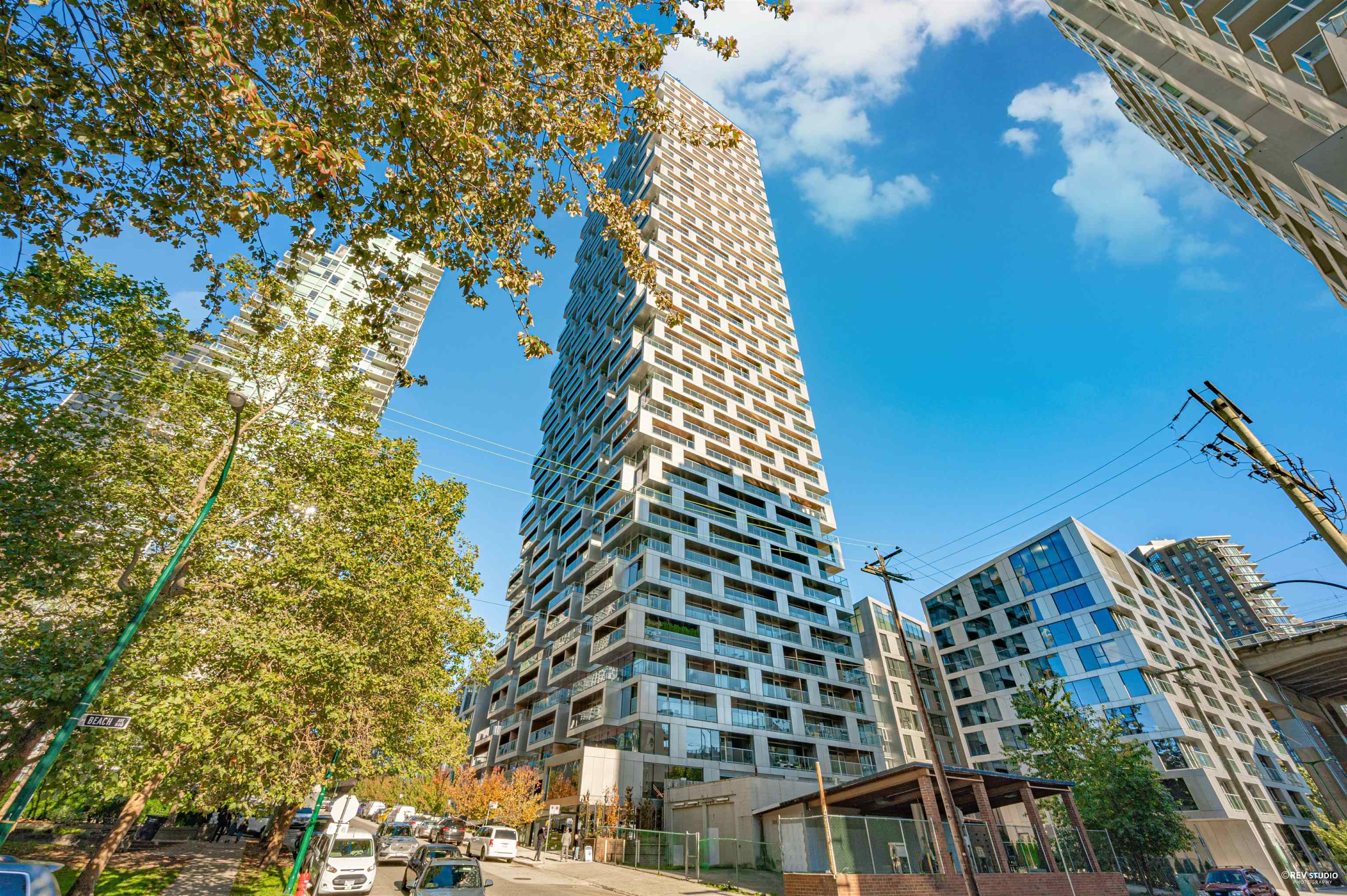 2205 1480 HOWE STREET, #2205