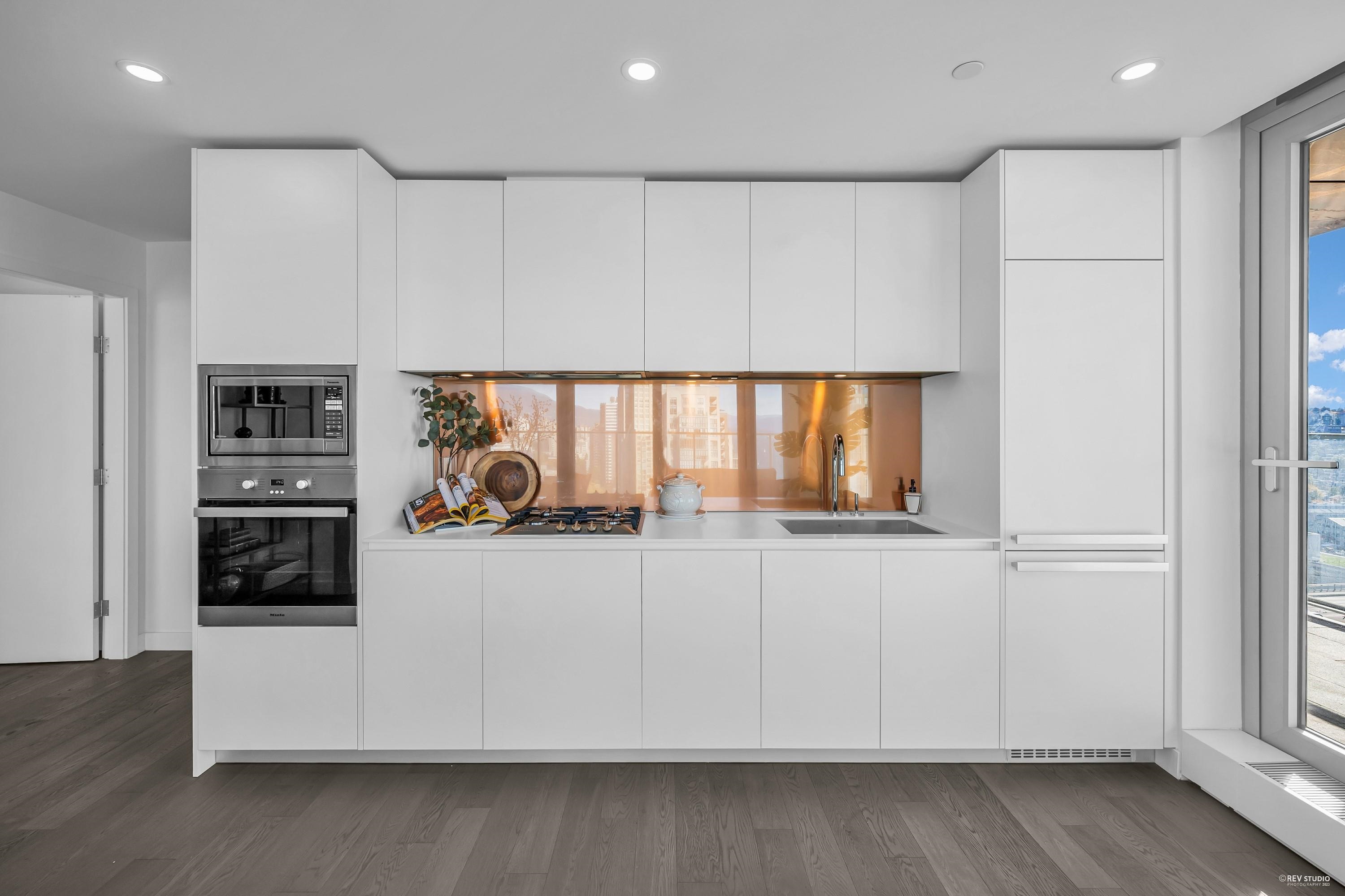 2205 1480 HOWE STREET, #2205