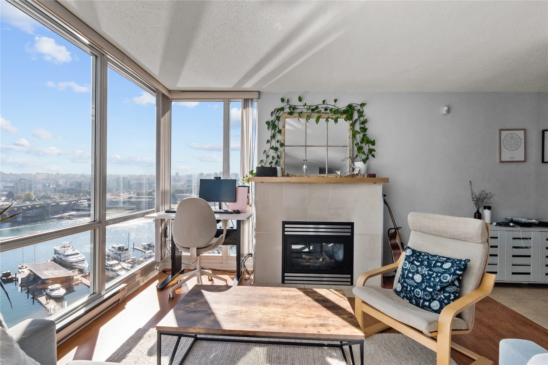 1801 1077 MARINASIDE CRESCENT, #1801