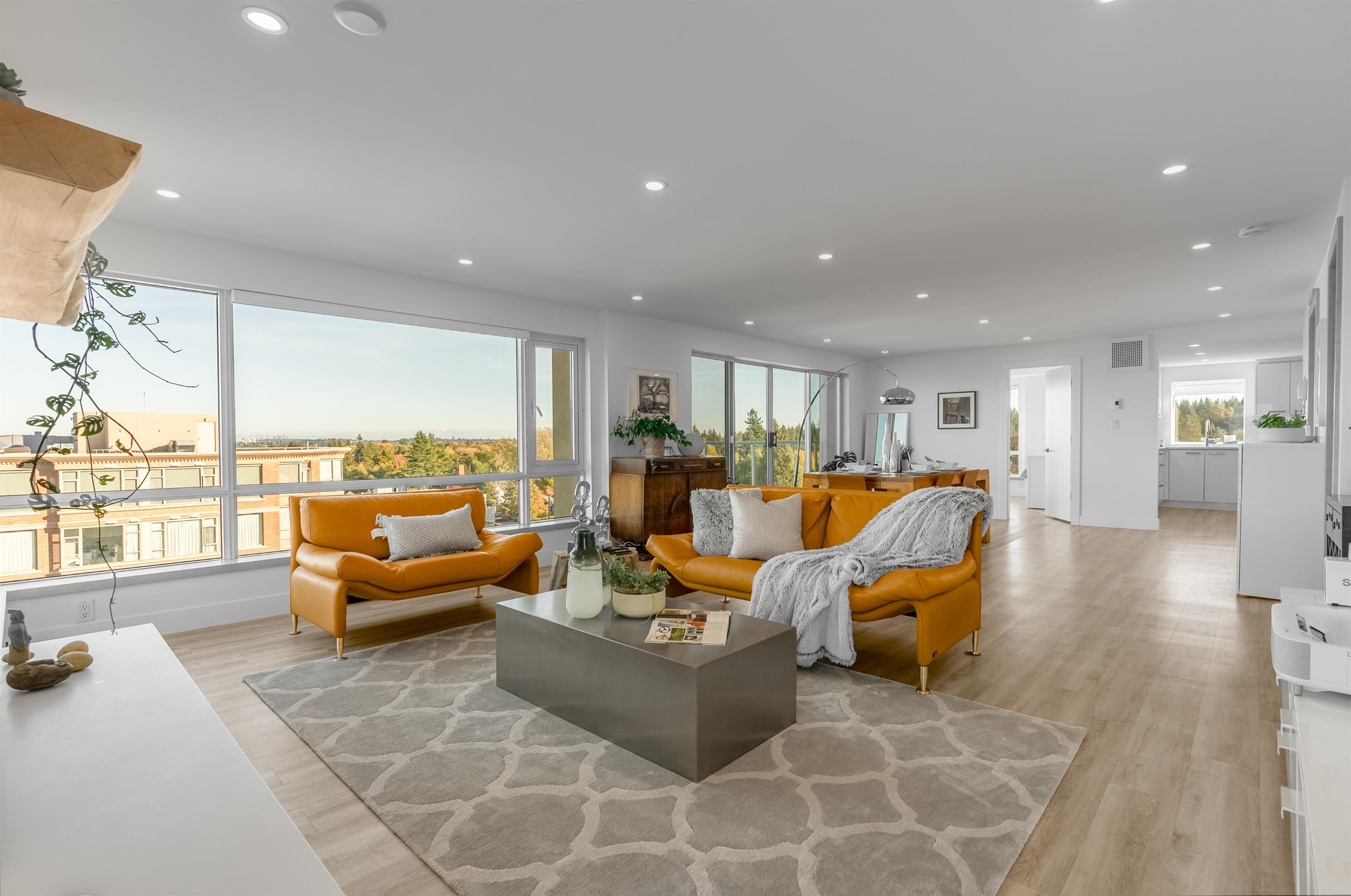 9 2575 TOLMIE STREET, #9