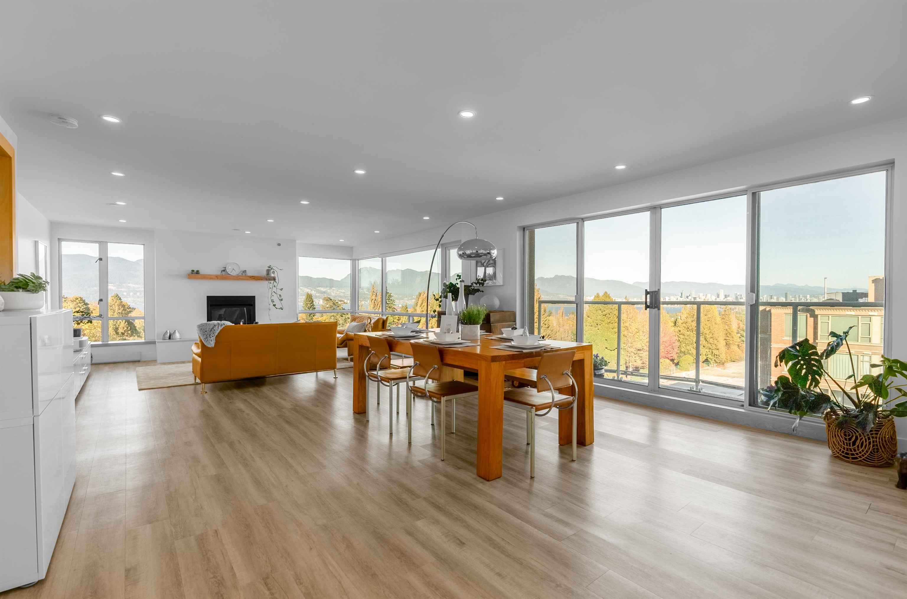 9 2575 TOLMIE STREET, #9
