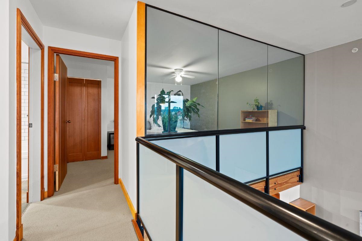 215 7 RIALTO COURT, #215