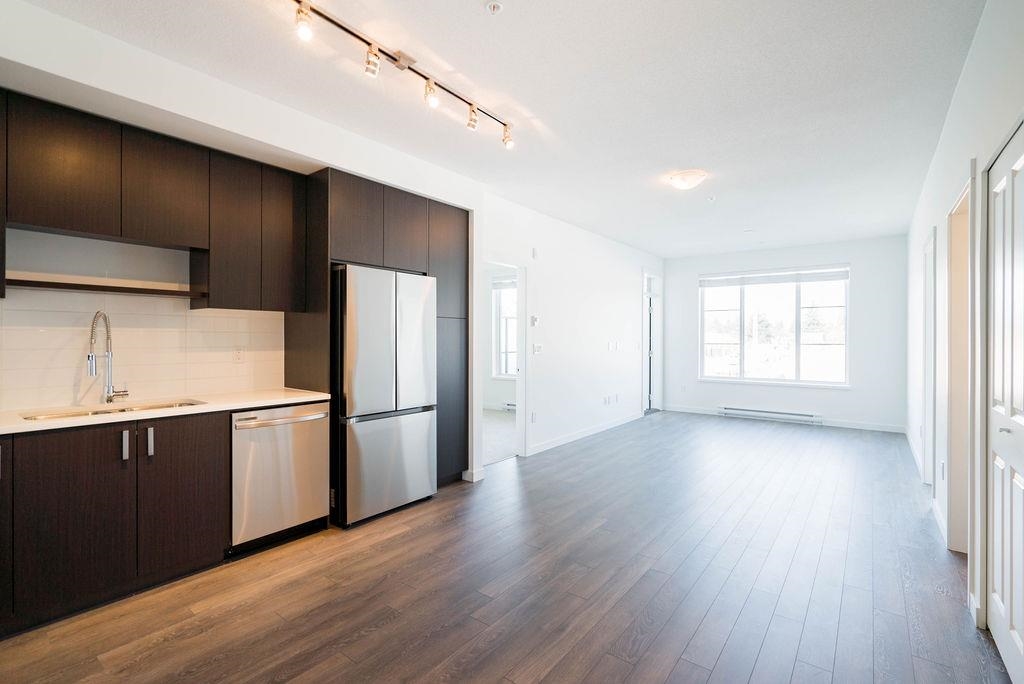 302 15815 85TH AVENUE, #302