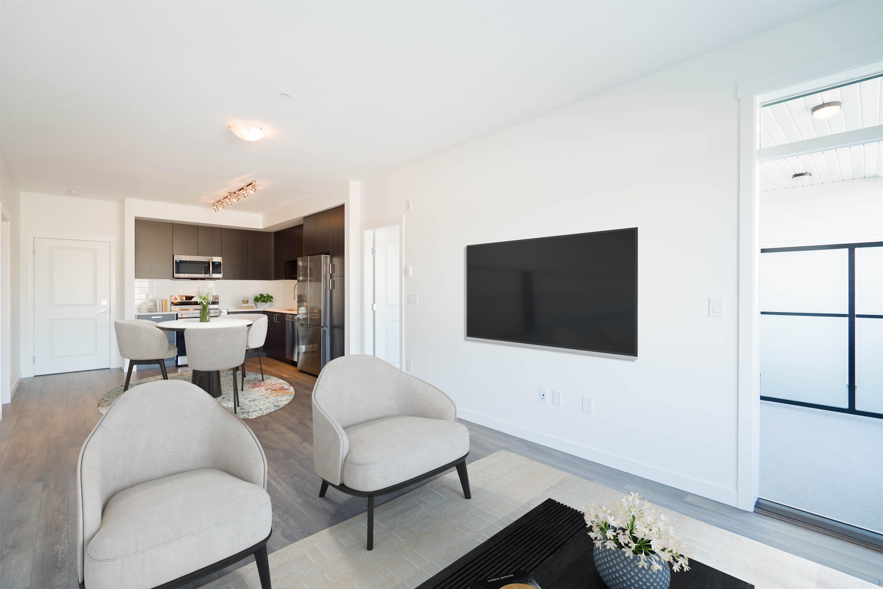 302 15815 85TH AVENUE, #302