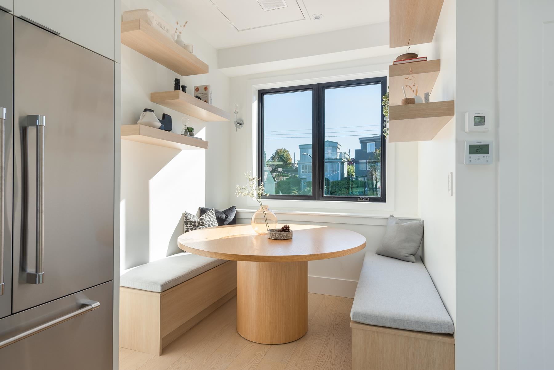2855 WALL STREET