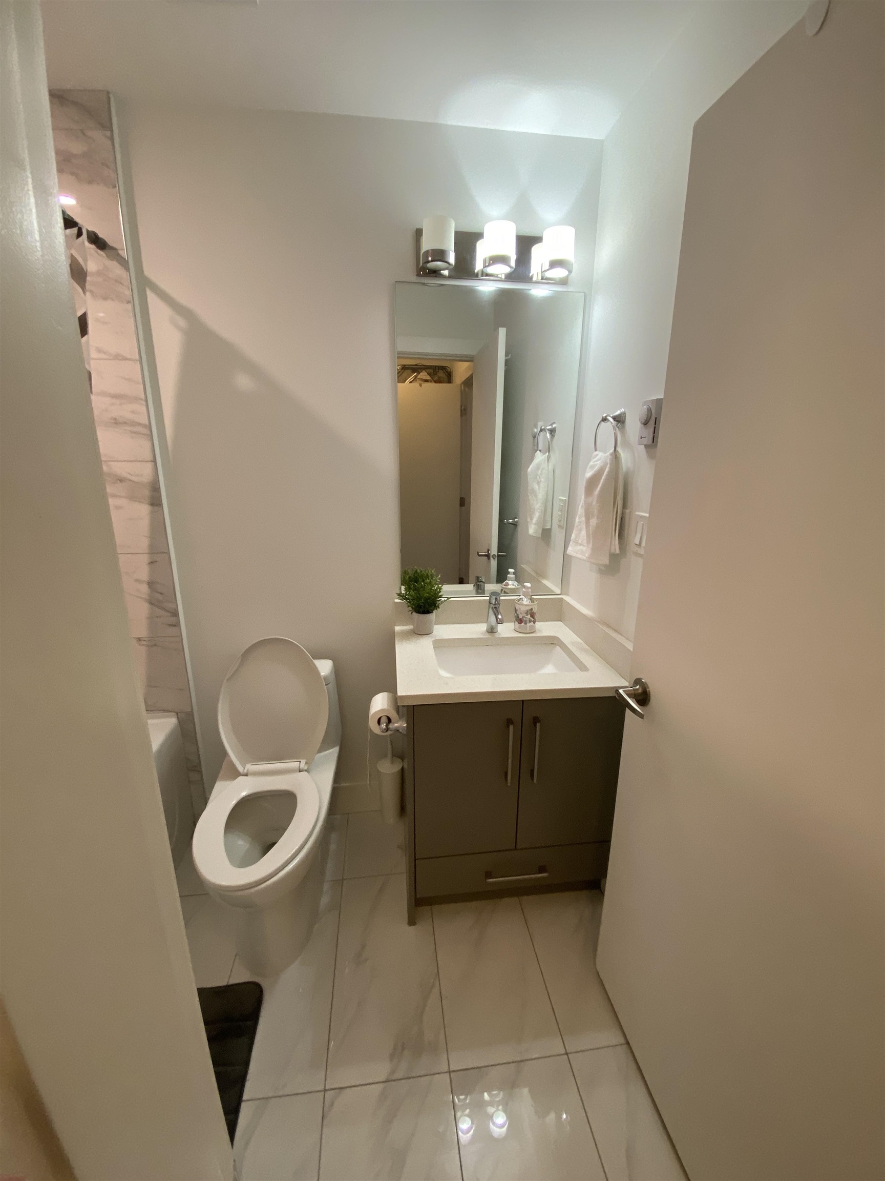 504 218 CARNARVON STREET, #504