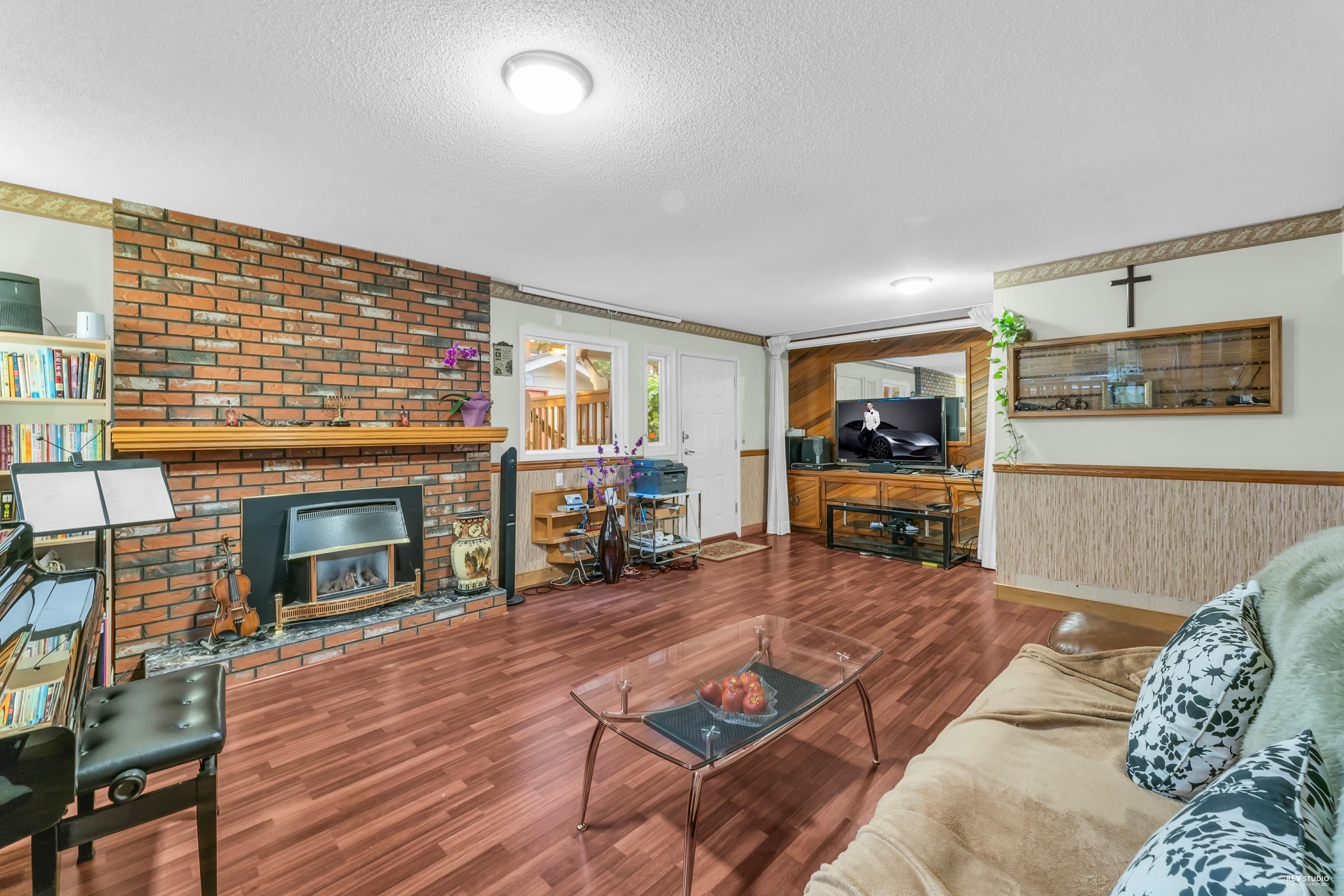 6545 WADE ROAD