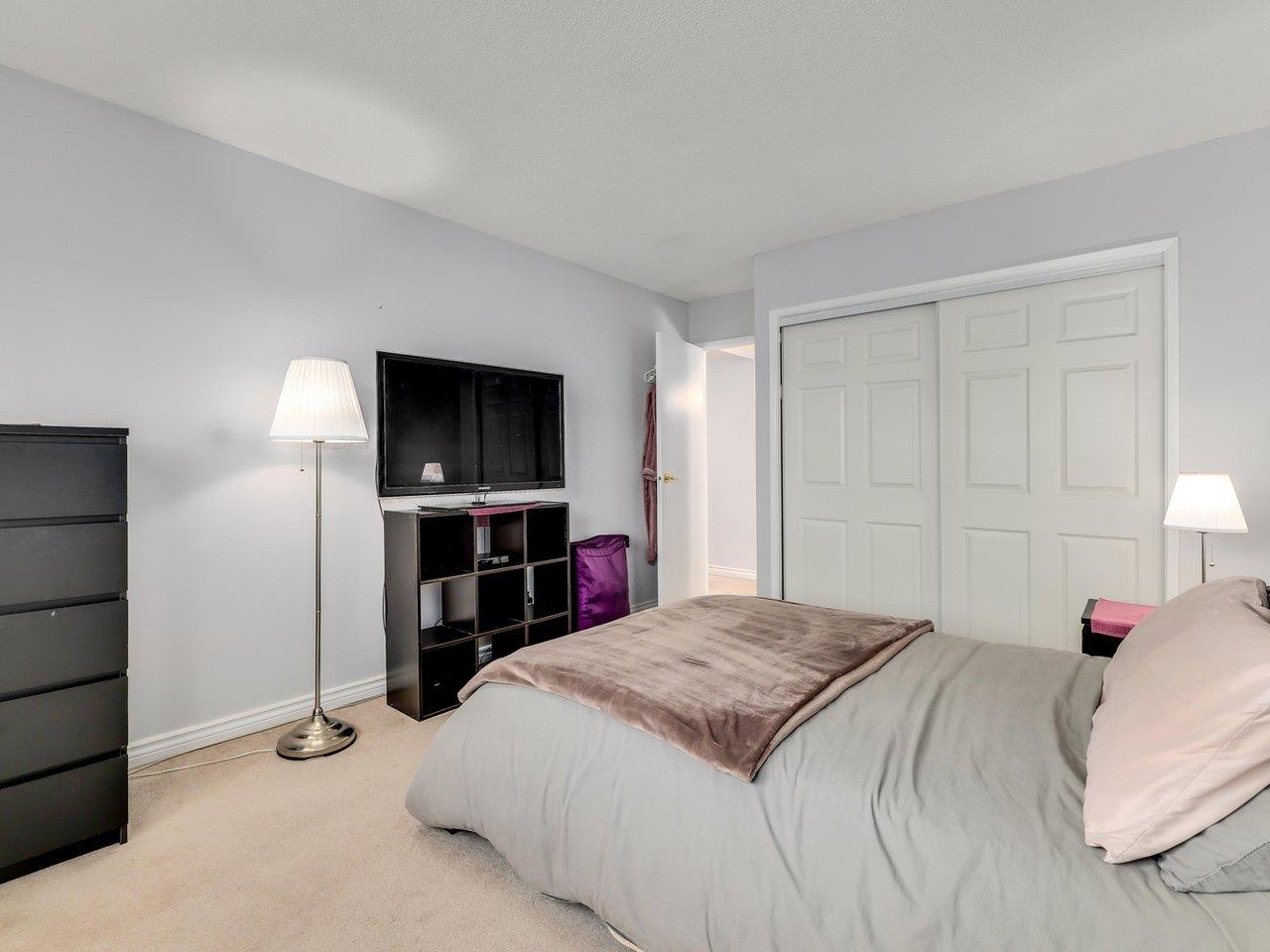 241 5421 10 AVENUE, #241