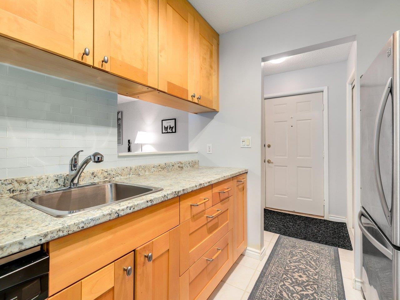 241 5421 10 AVENUE, #241