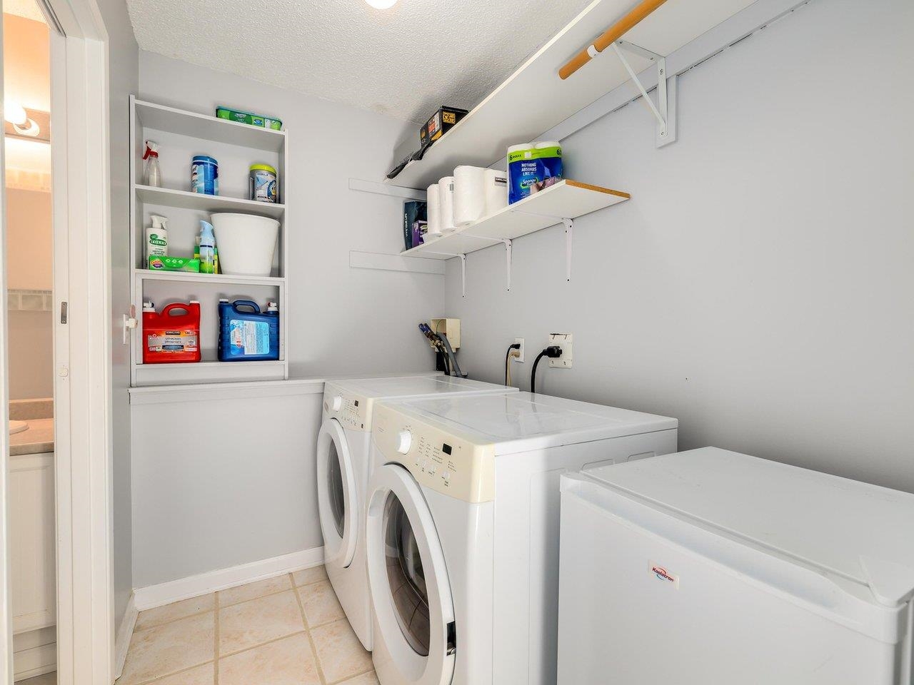 241 5421 10 AVENUE, #241