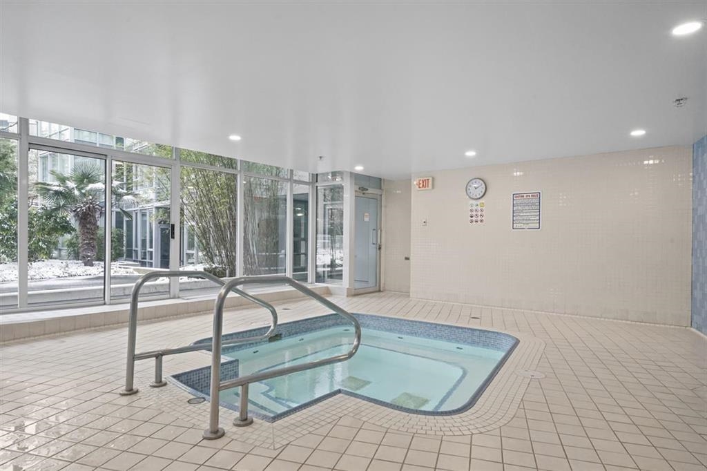 705 1033 MARINASIDE CRESCENT, #705