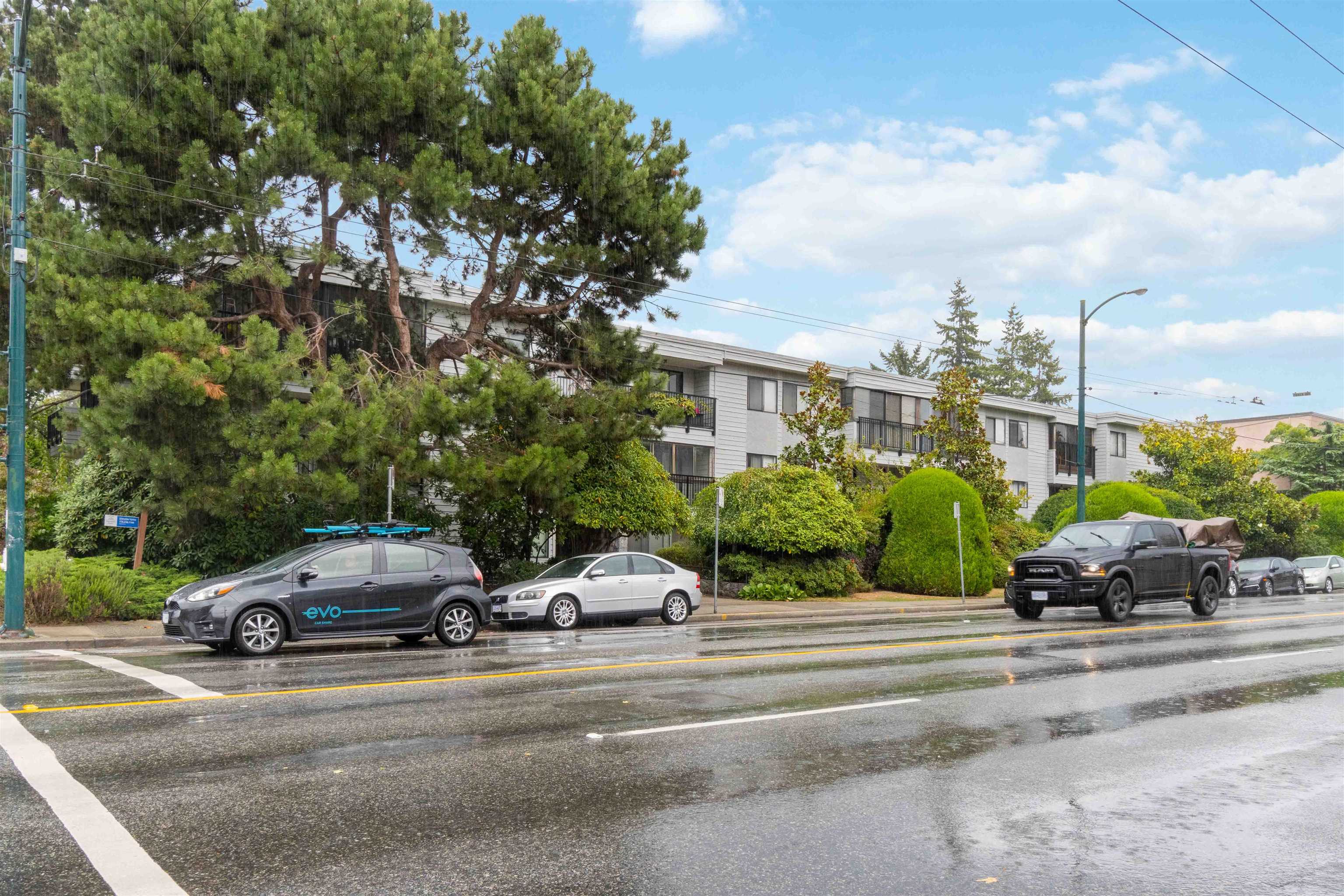 108 3787 W 4TH AVENUE, #108