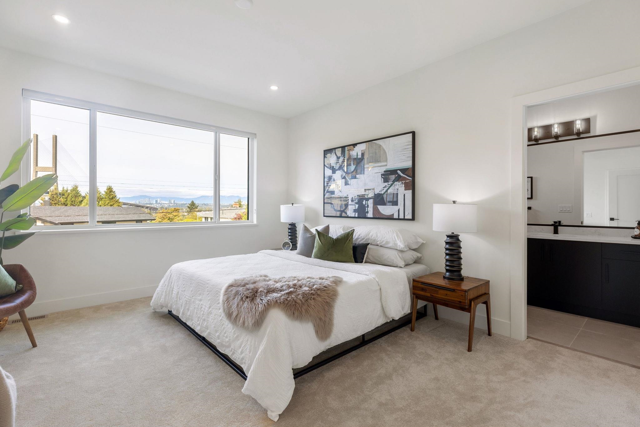 1 10330 MAIN STREET, #1