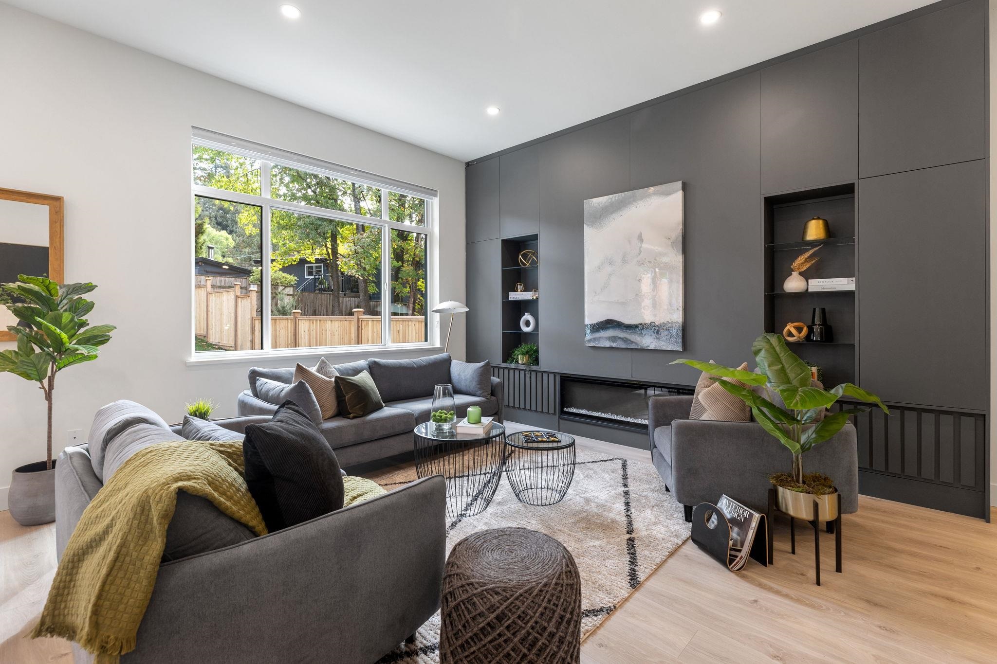 1 10330 MAIN STREET, #1