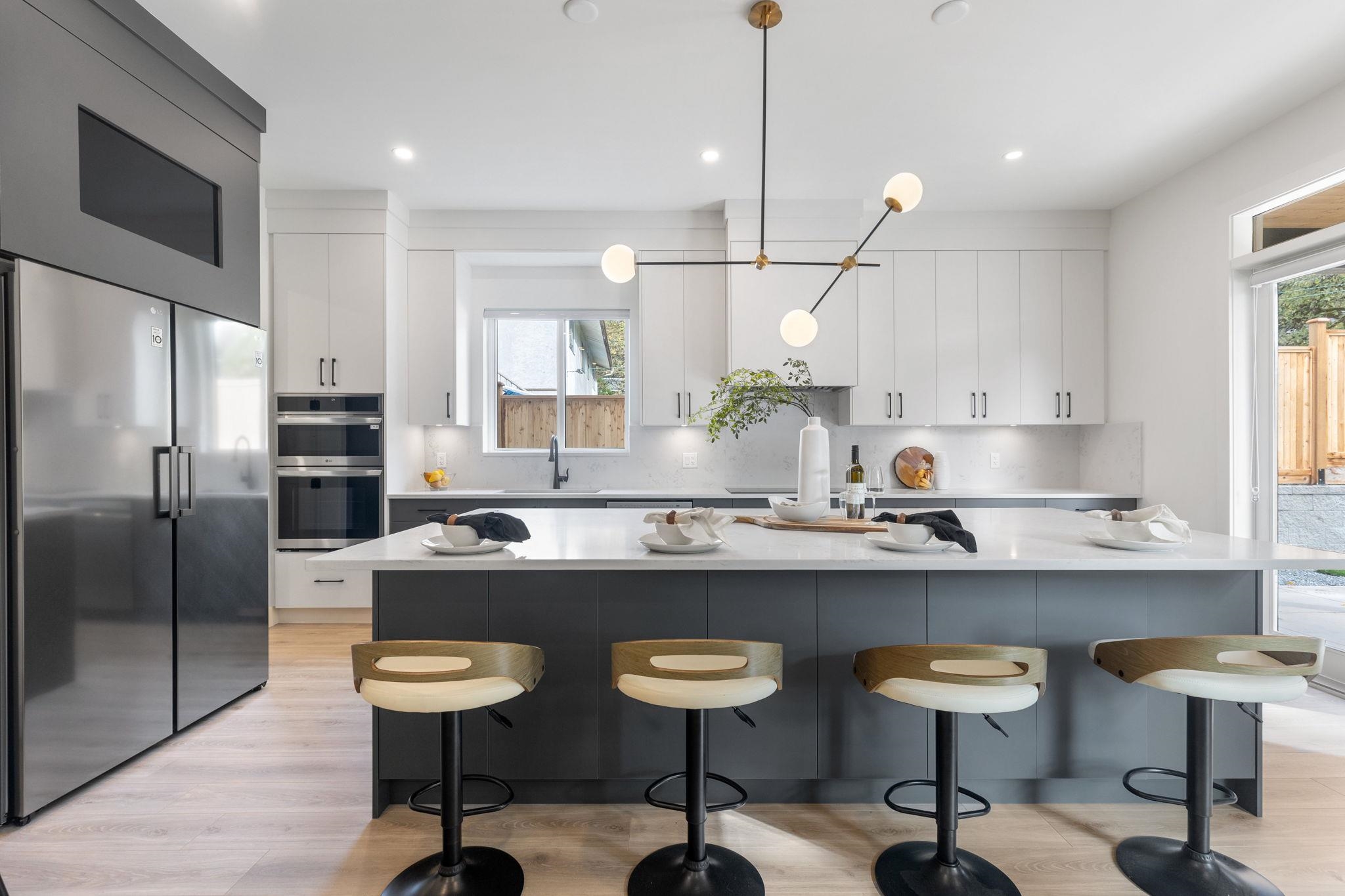 1 10330 MAIN STREET, #1