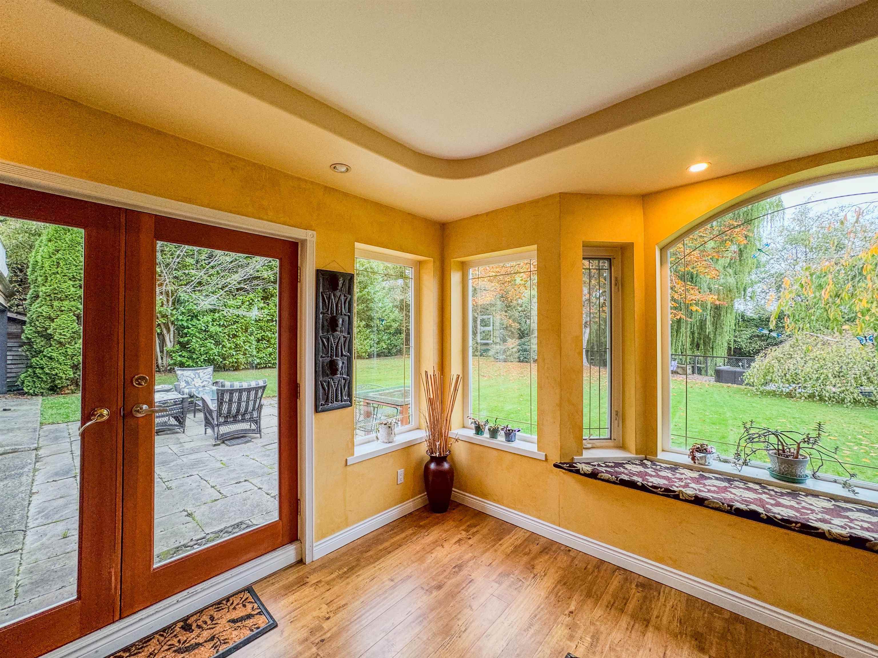 5476 PATON DRIVE