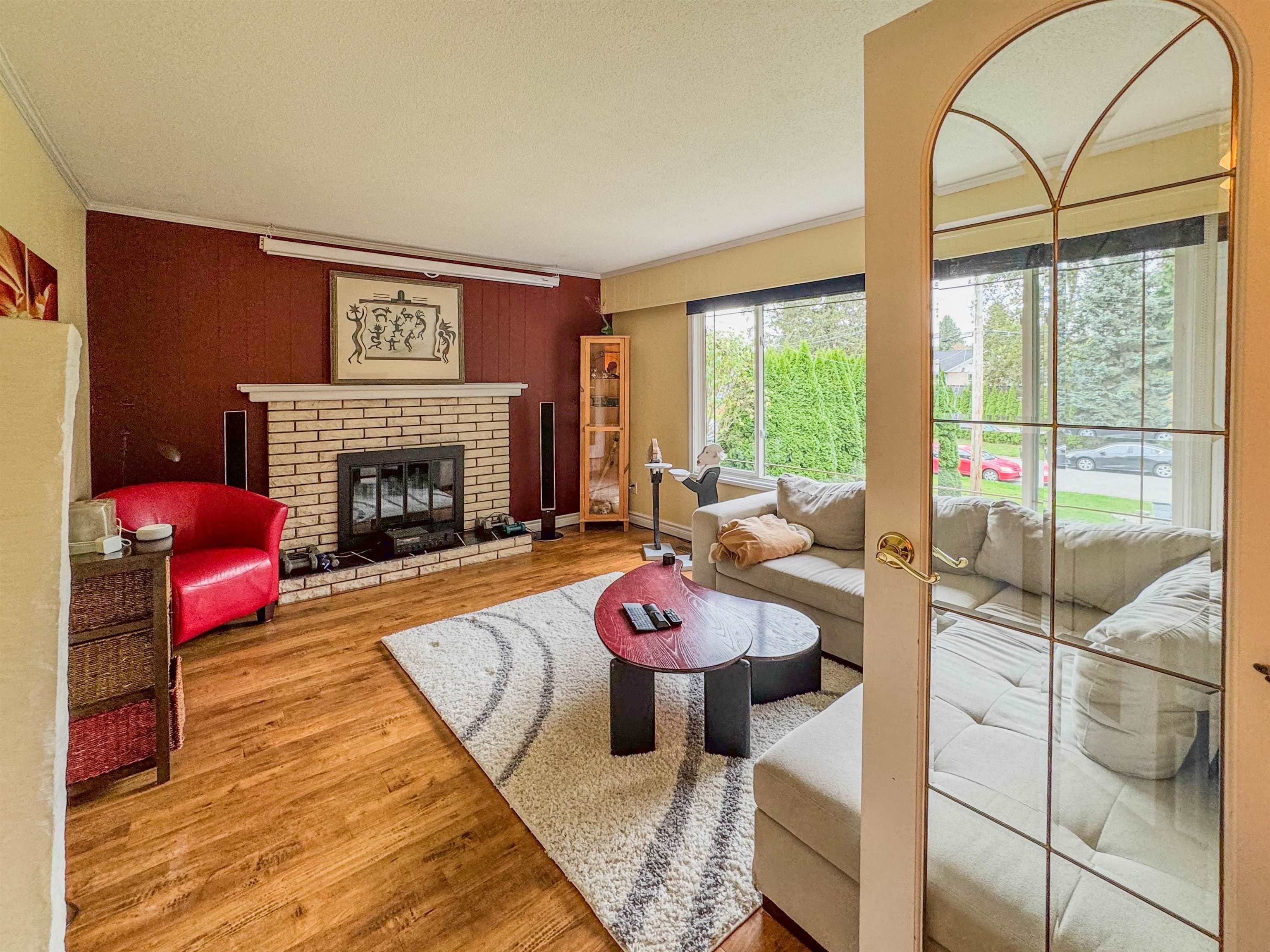 5476 PATON DRIVE