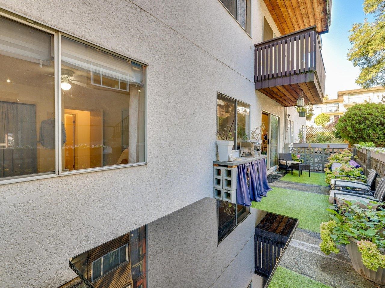 111 910 FIFTH AVENUE, #111