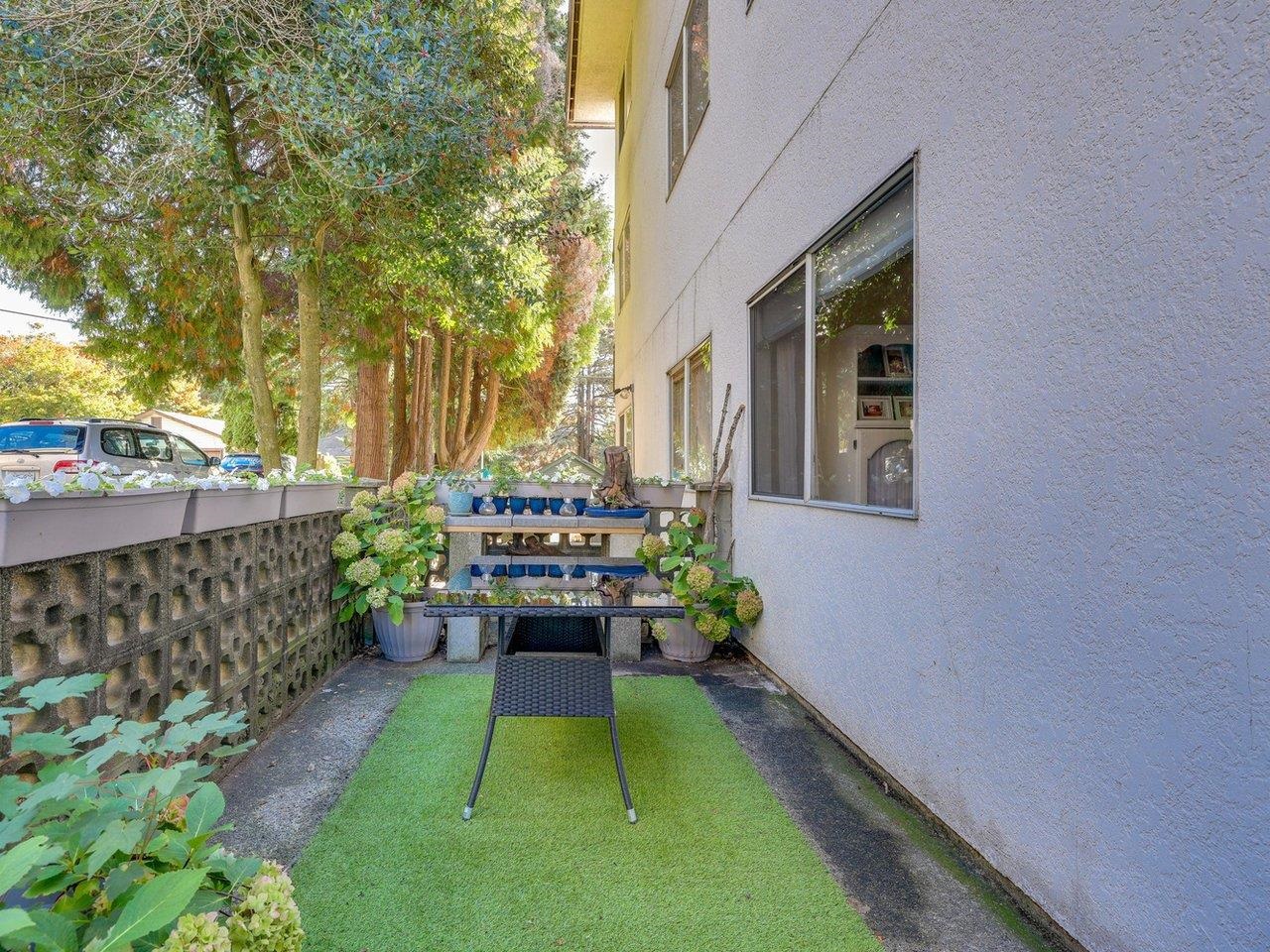 111 910 FIFTH AVENUE, #111