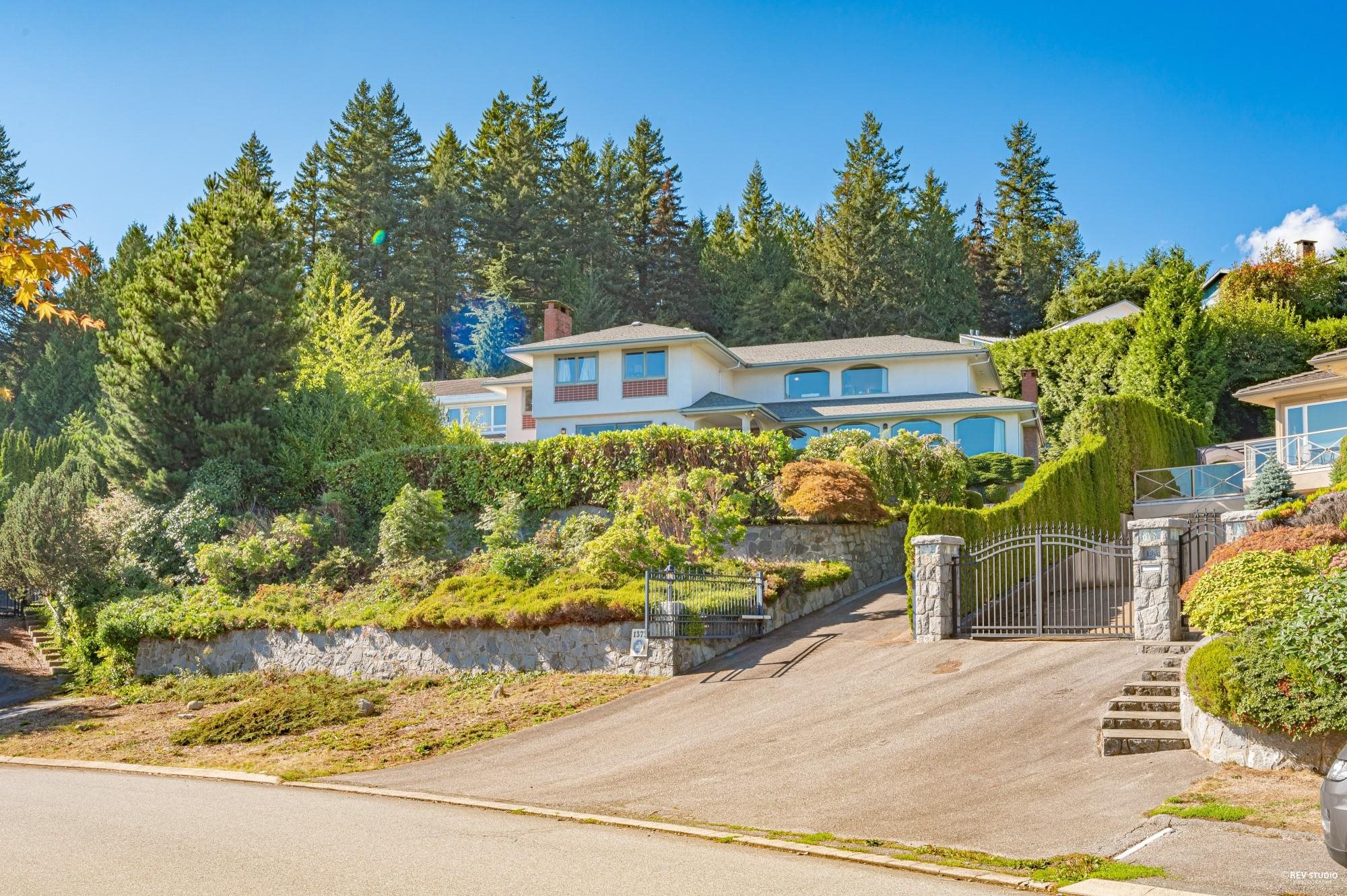 1373 CAMWELL DRIVE