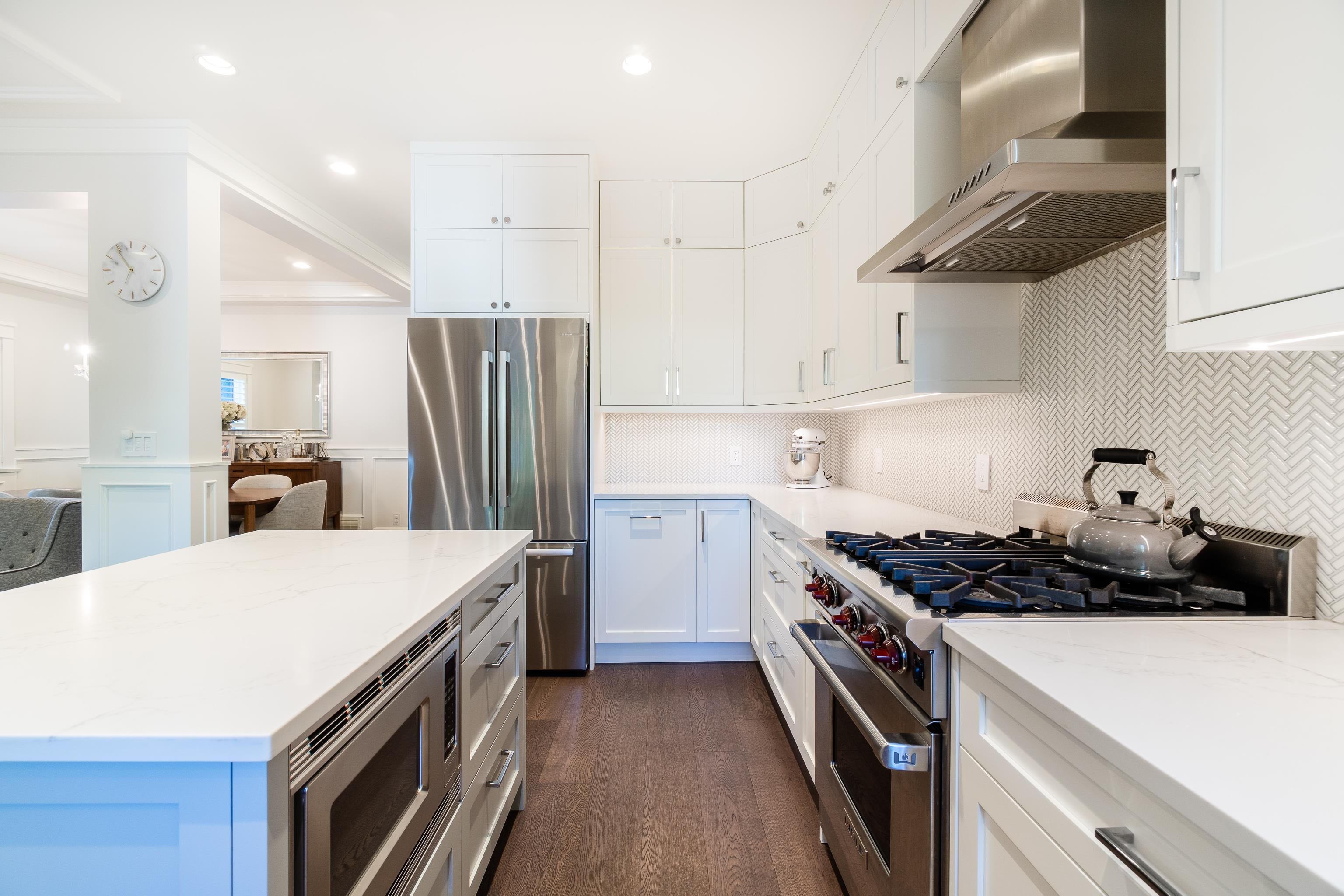 1730 FARRELL CRESCENT