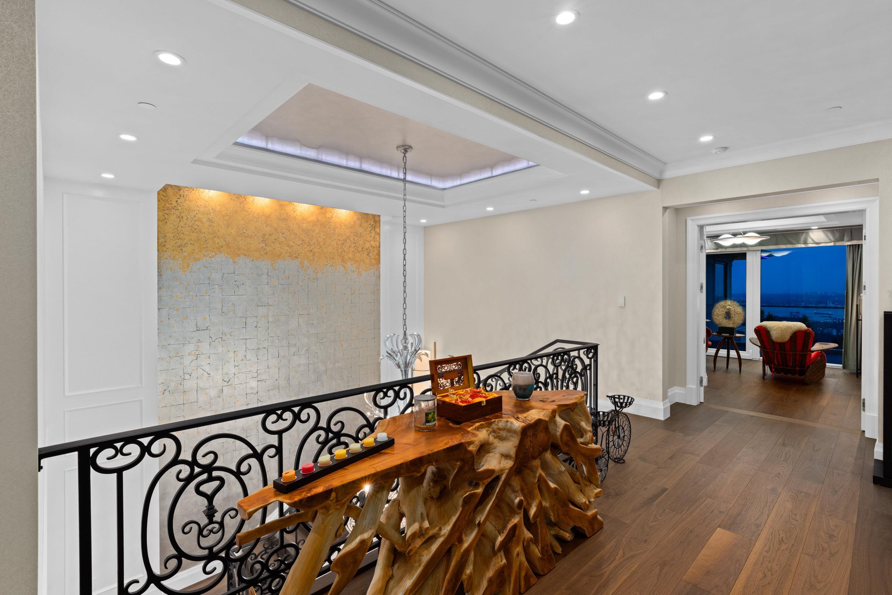 1436 SANDHURST PLACE