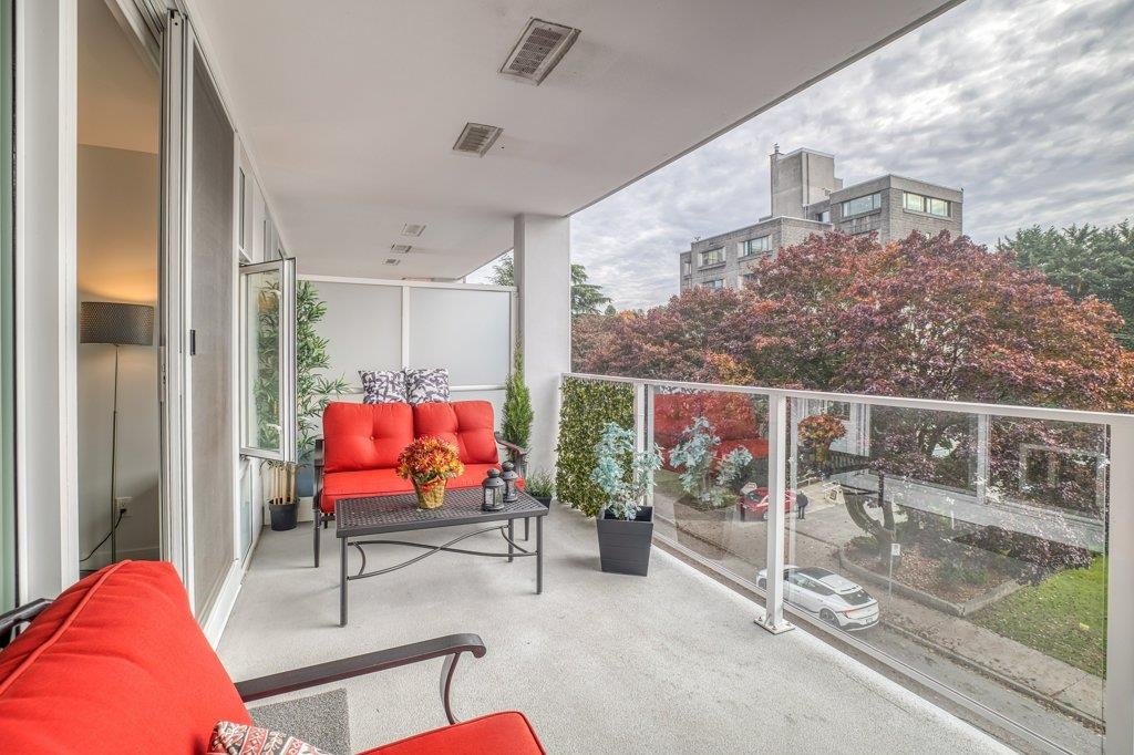 411 311 E 6TH AVENUE, #411