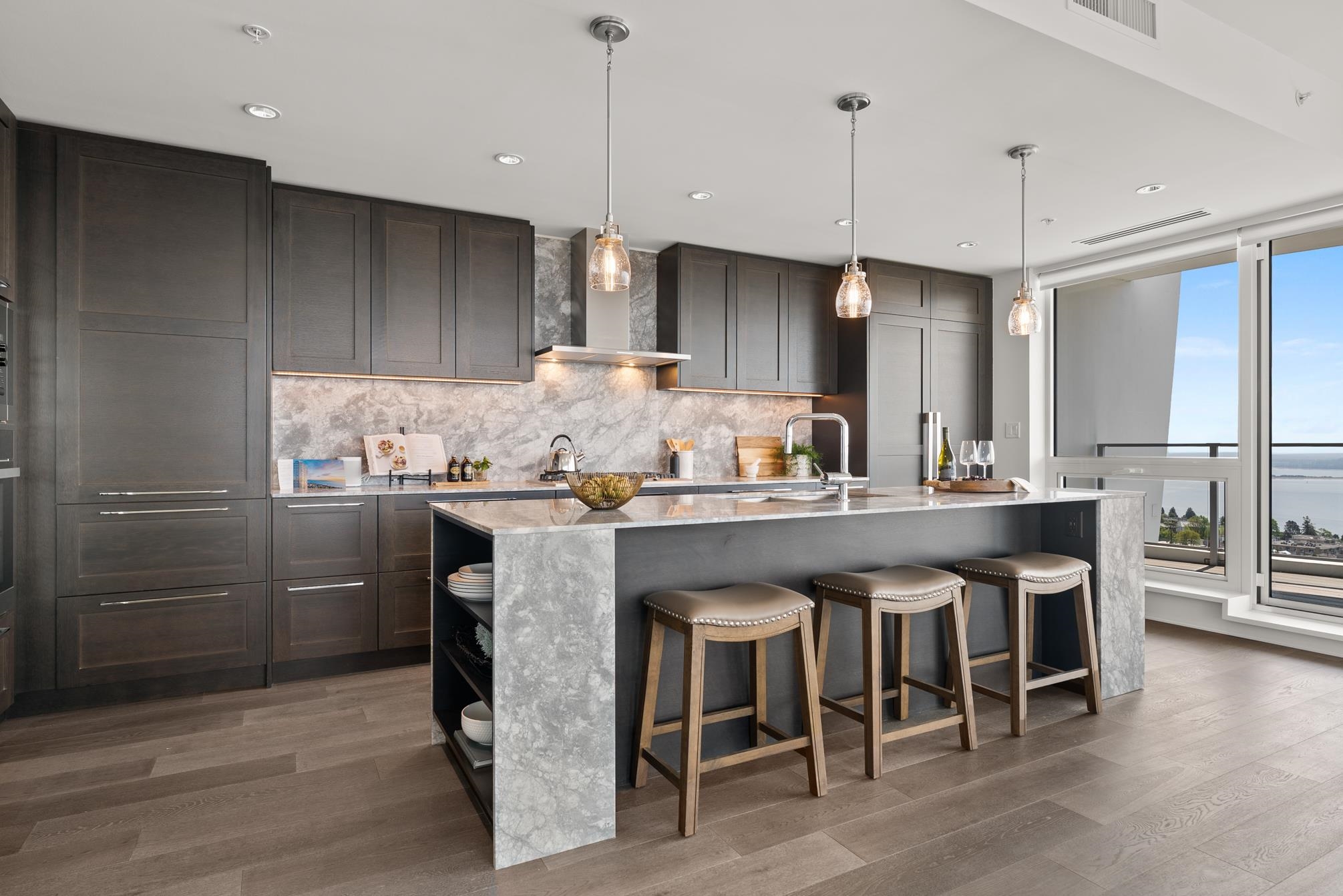 1701 1500 MARTIN AVENUE, #1701